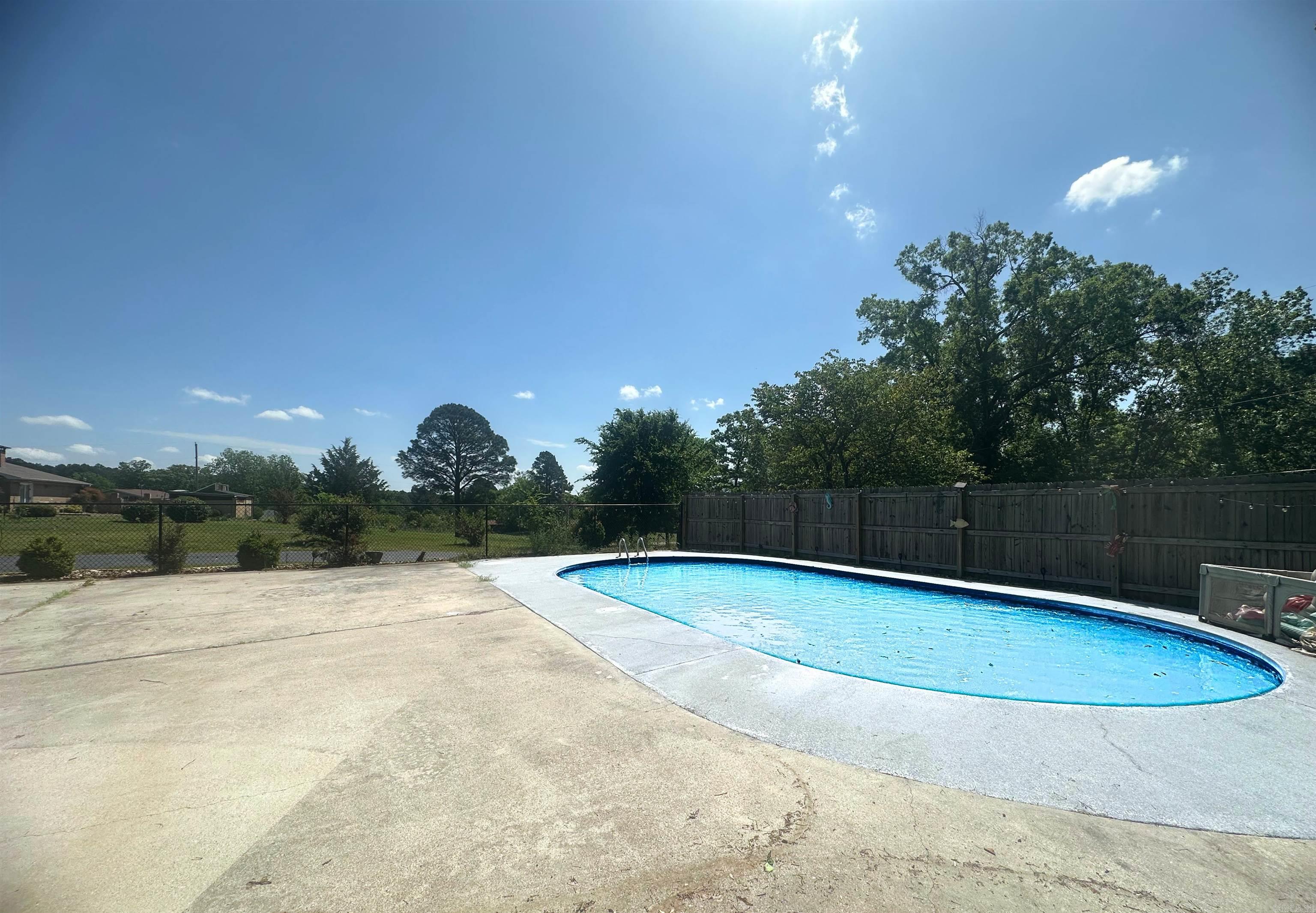 104 Rainbow Lane