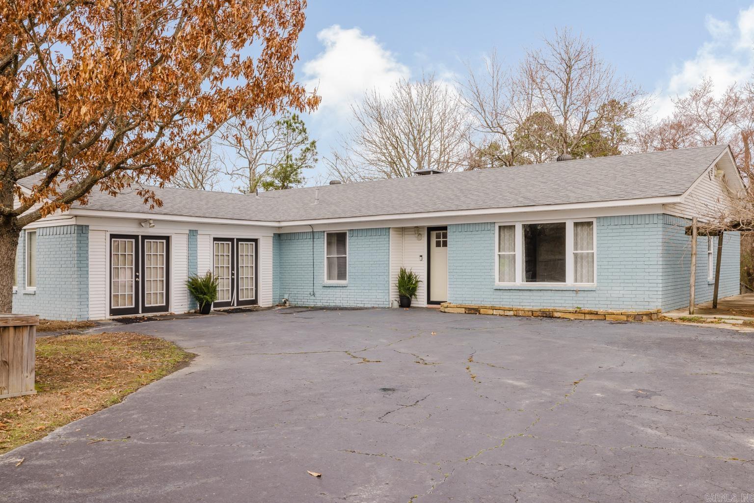 104 Rainbow Lane