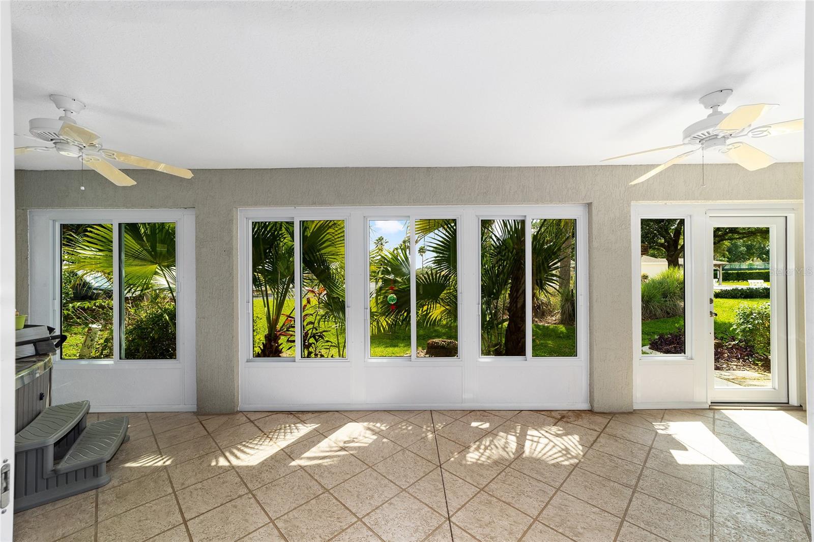 1497 VAN BUREN WAY