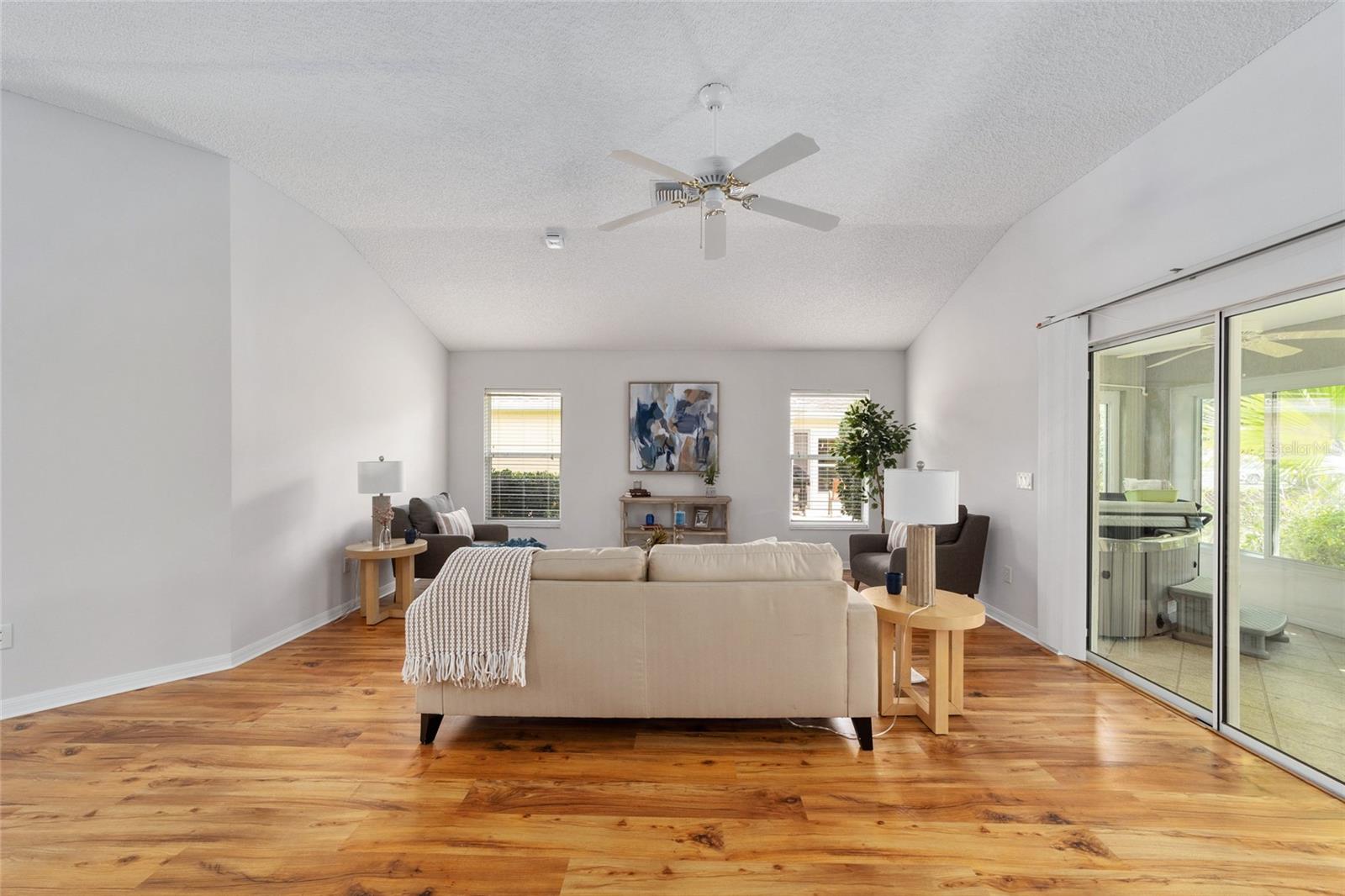 1497 VAN BUREN WAY