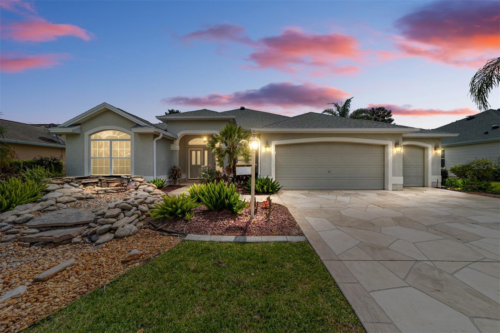 1497 VAN BUREN WAY