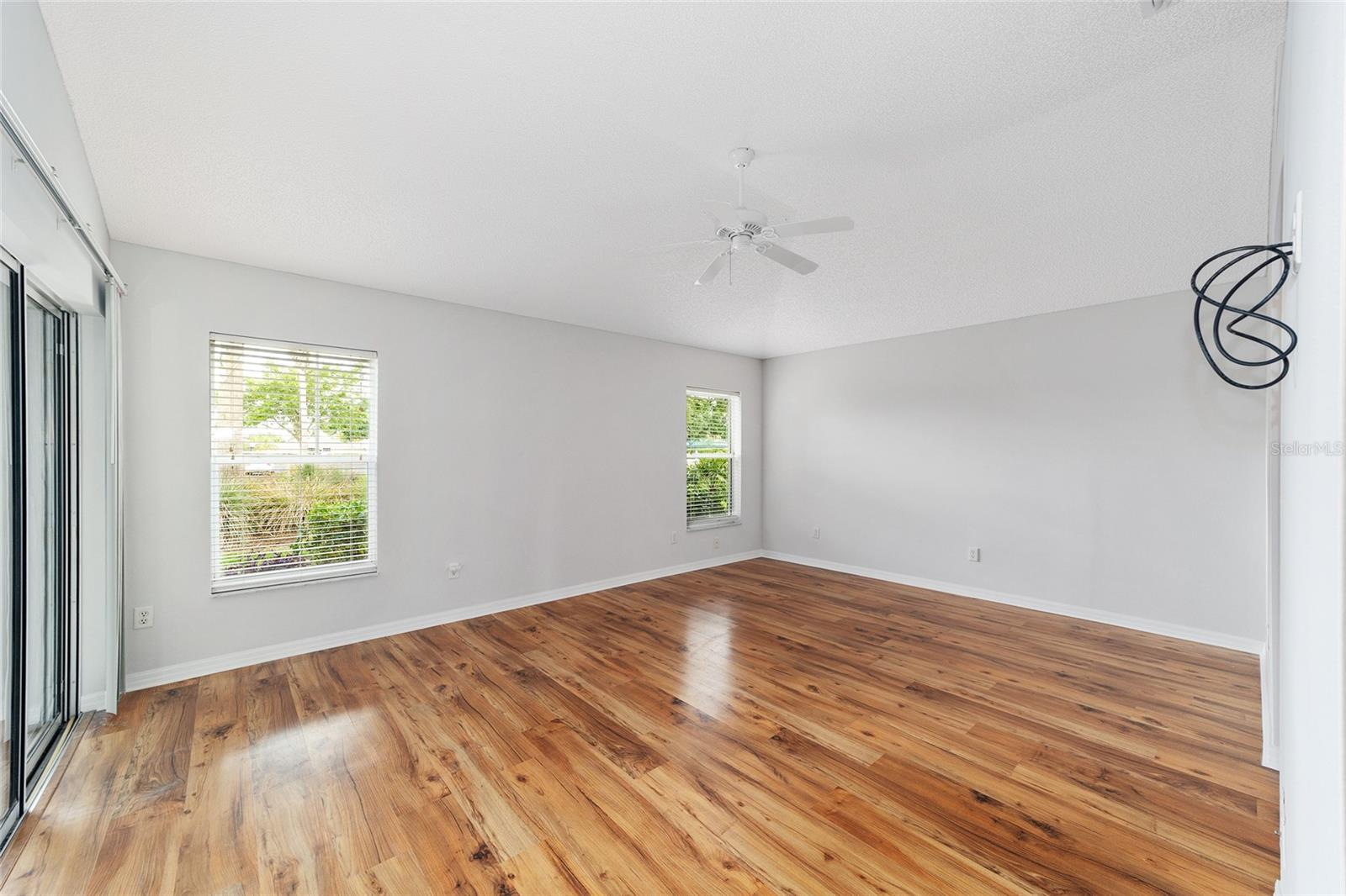1497 VAN BUREN WAY