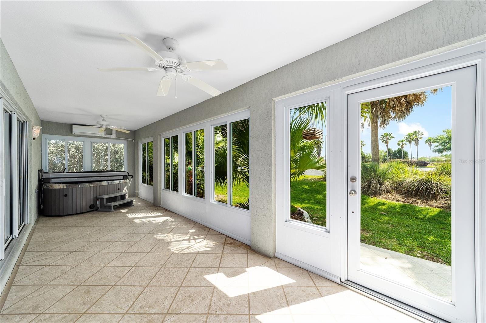 1497 VAN BUREN WAY