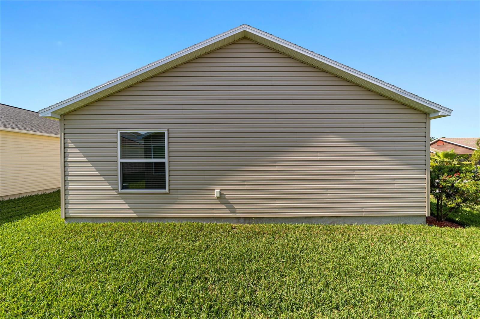 3117 SABAL PALM AVE