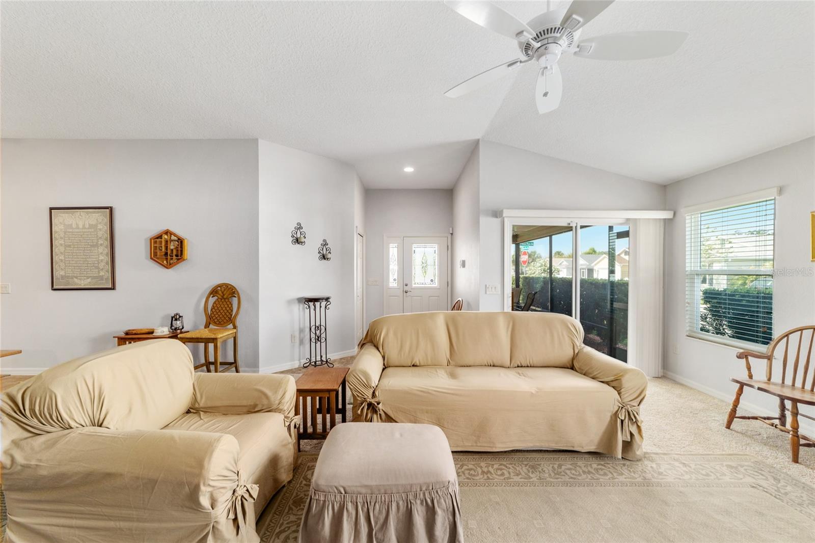 3117 SABAL PALM AVE