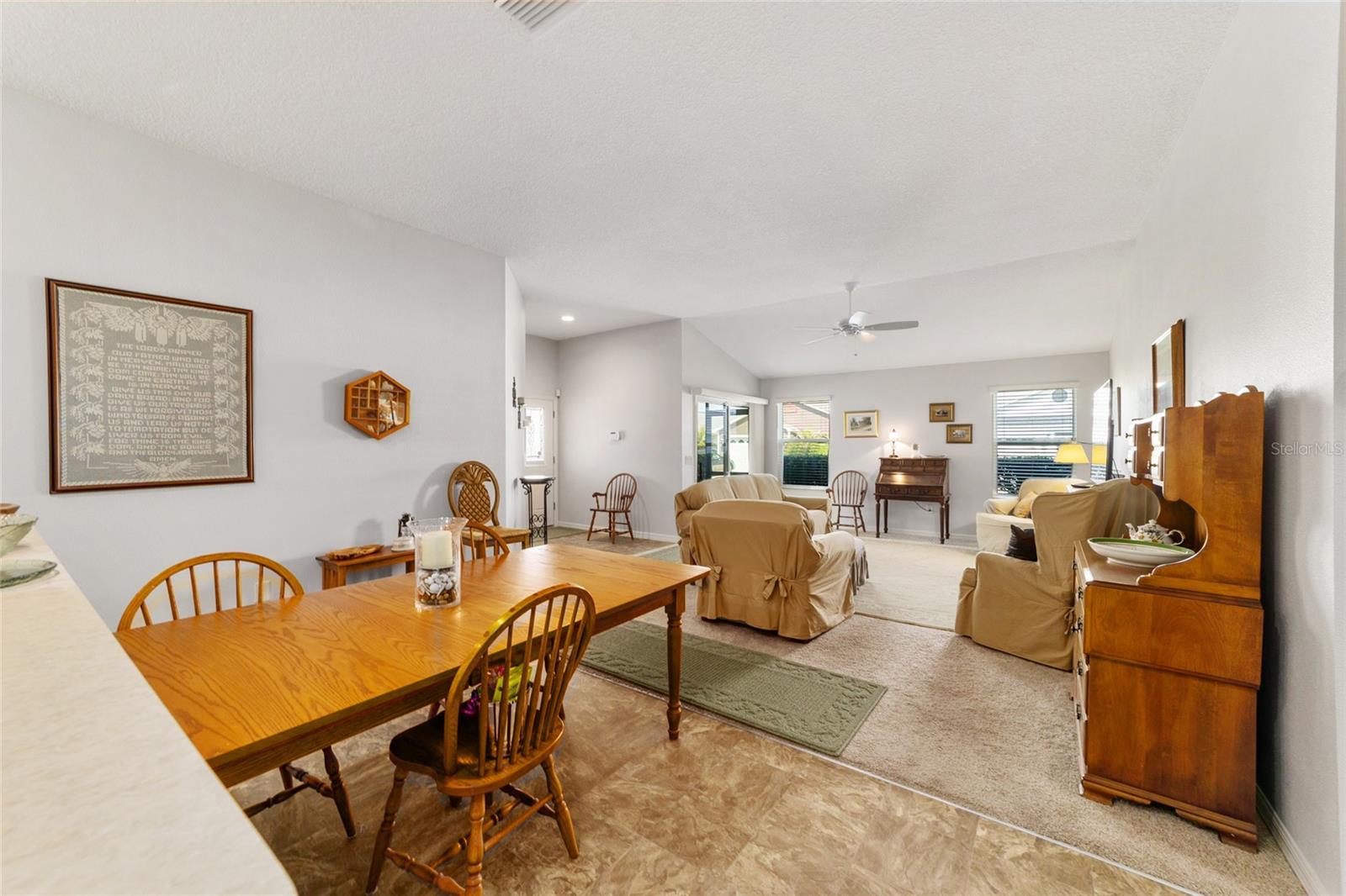 3117 SABAL PALM AVE