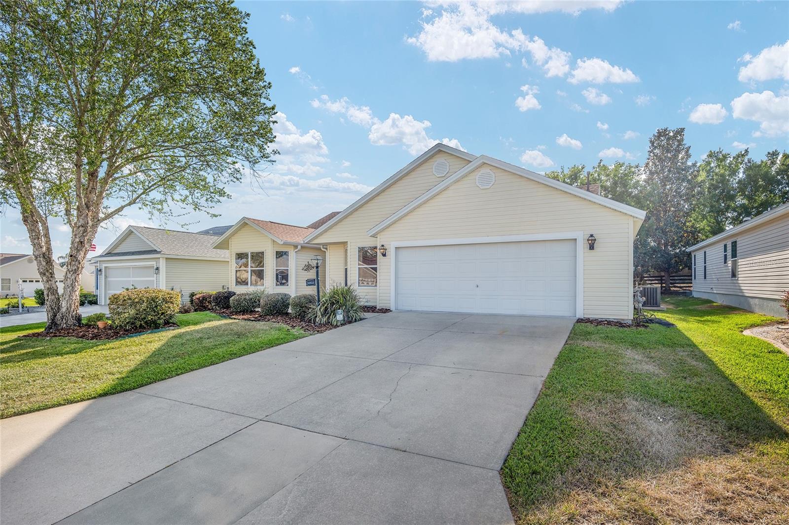16950 SE 93RD CUTHBERT CIR