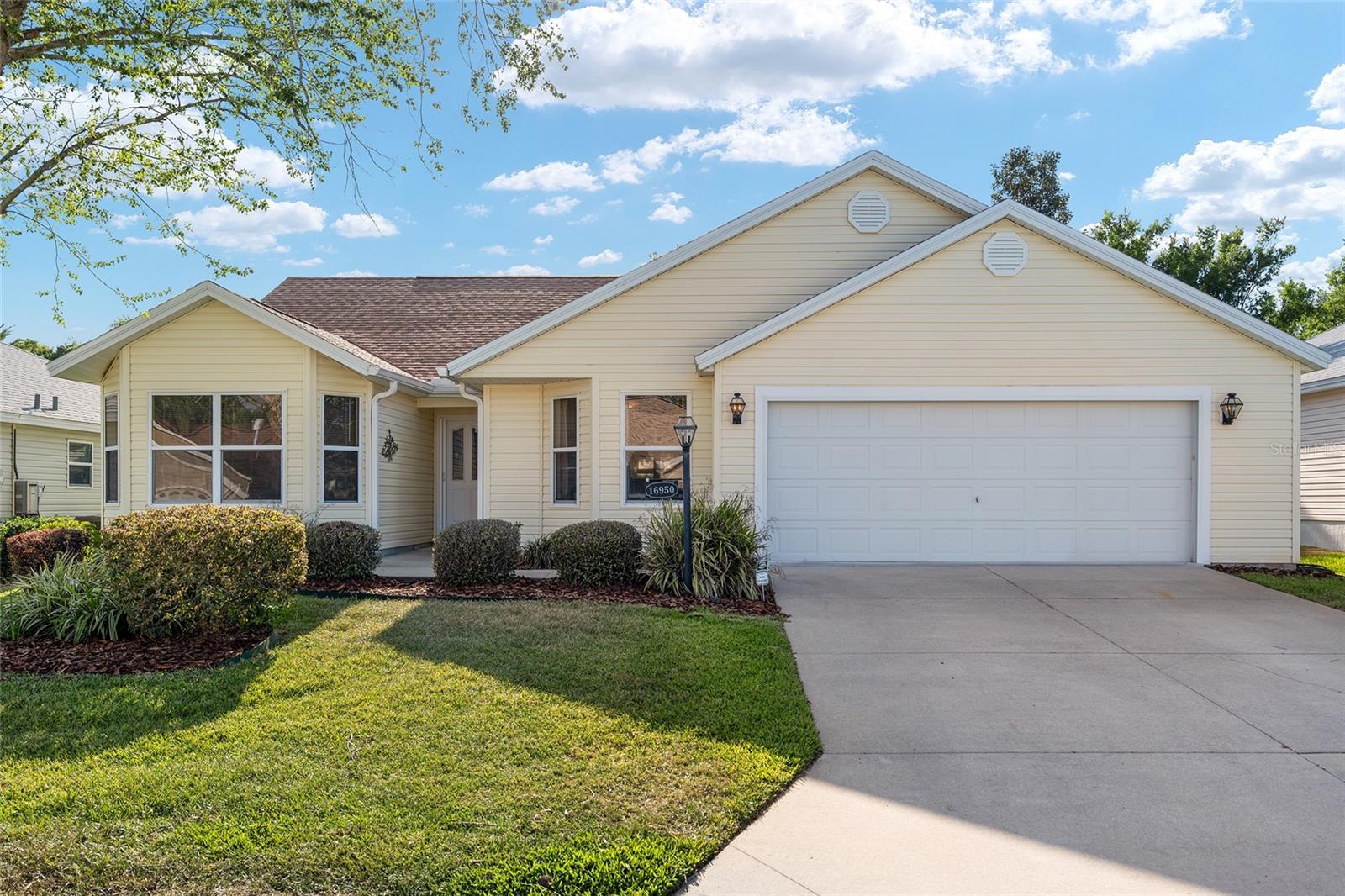 16950 SE 93RD CUTHBERT CIR