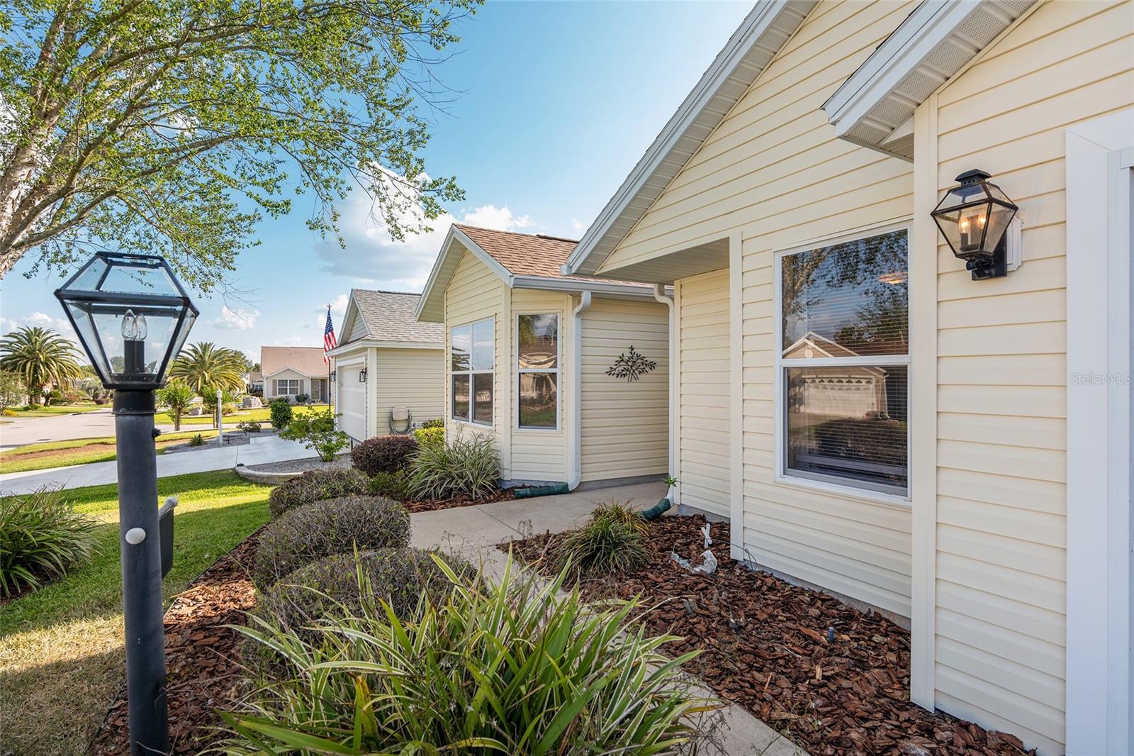 16950 SE 93RD CUTHBERT CIR