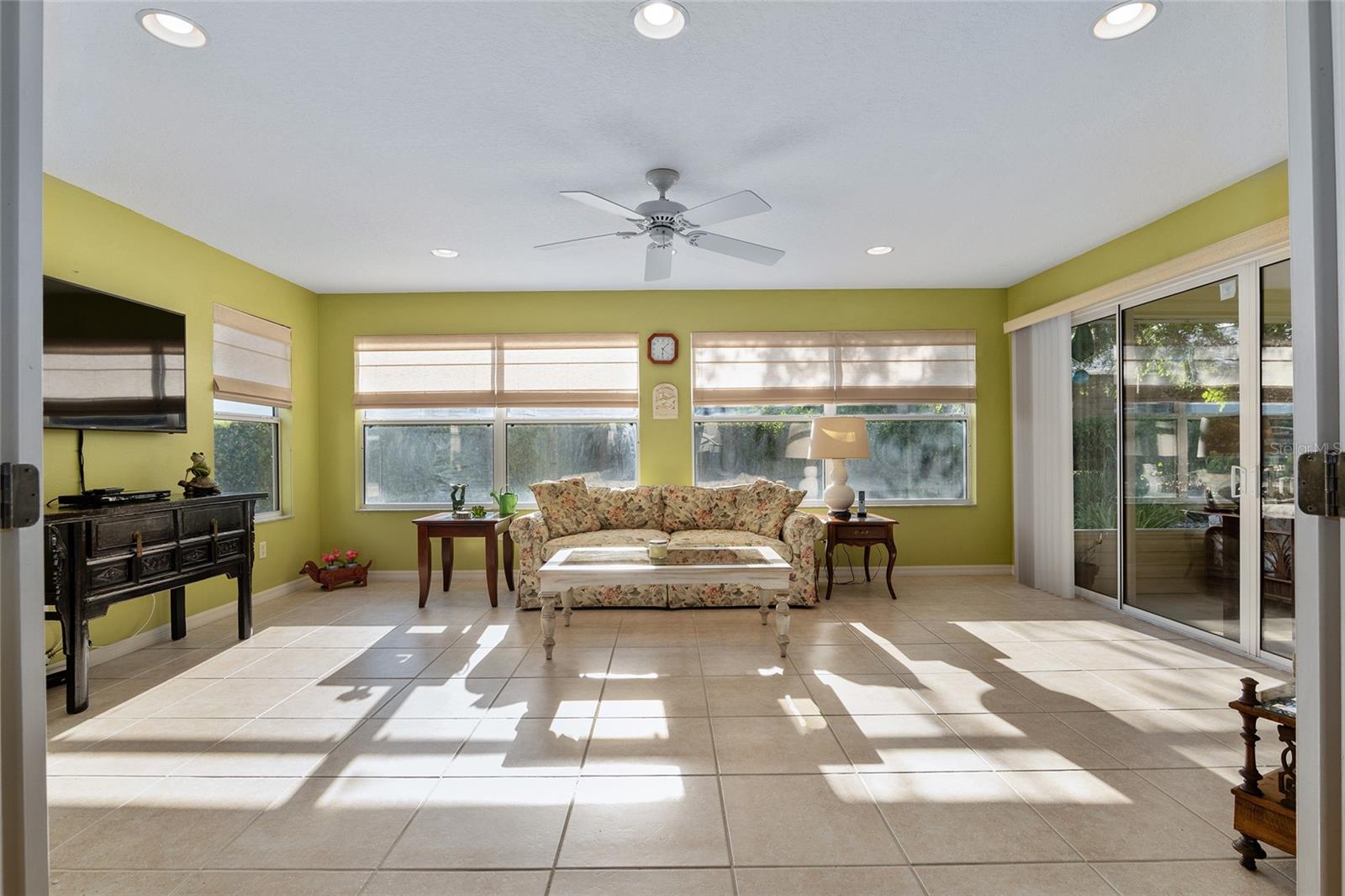 16950 SE 93RD CUTHBERT CIR