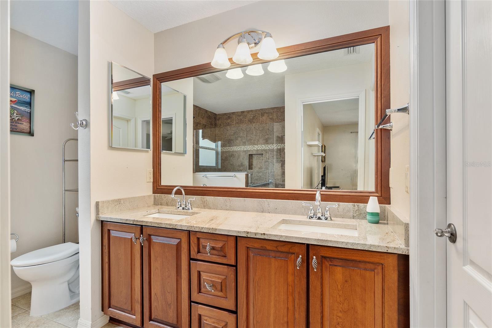 16950 SE 93RD CUTHBERT CIR