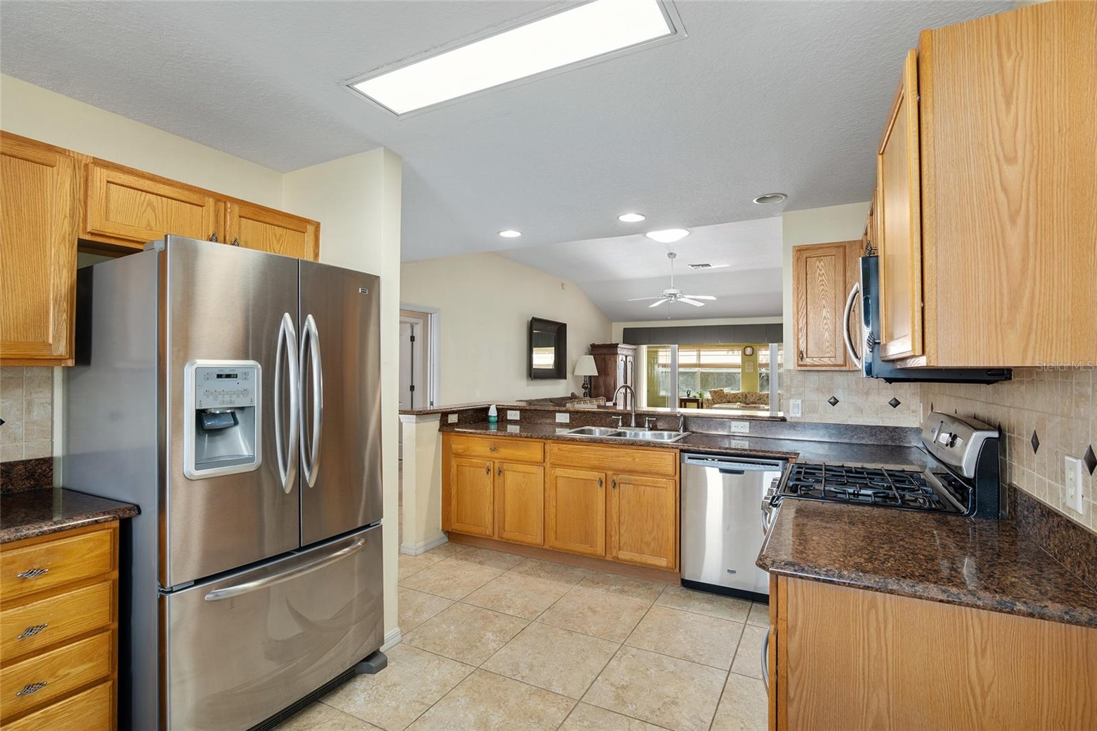 16950 SE 93RD CUTHBERT CIR