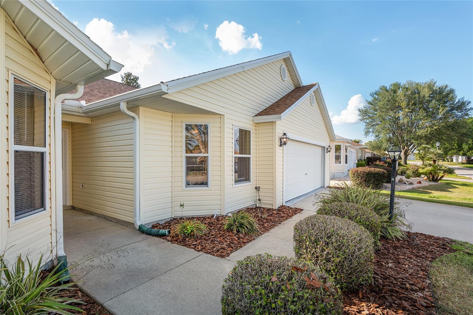 16950 SE 93RD CUTHBERT CIR