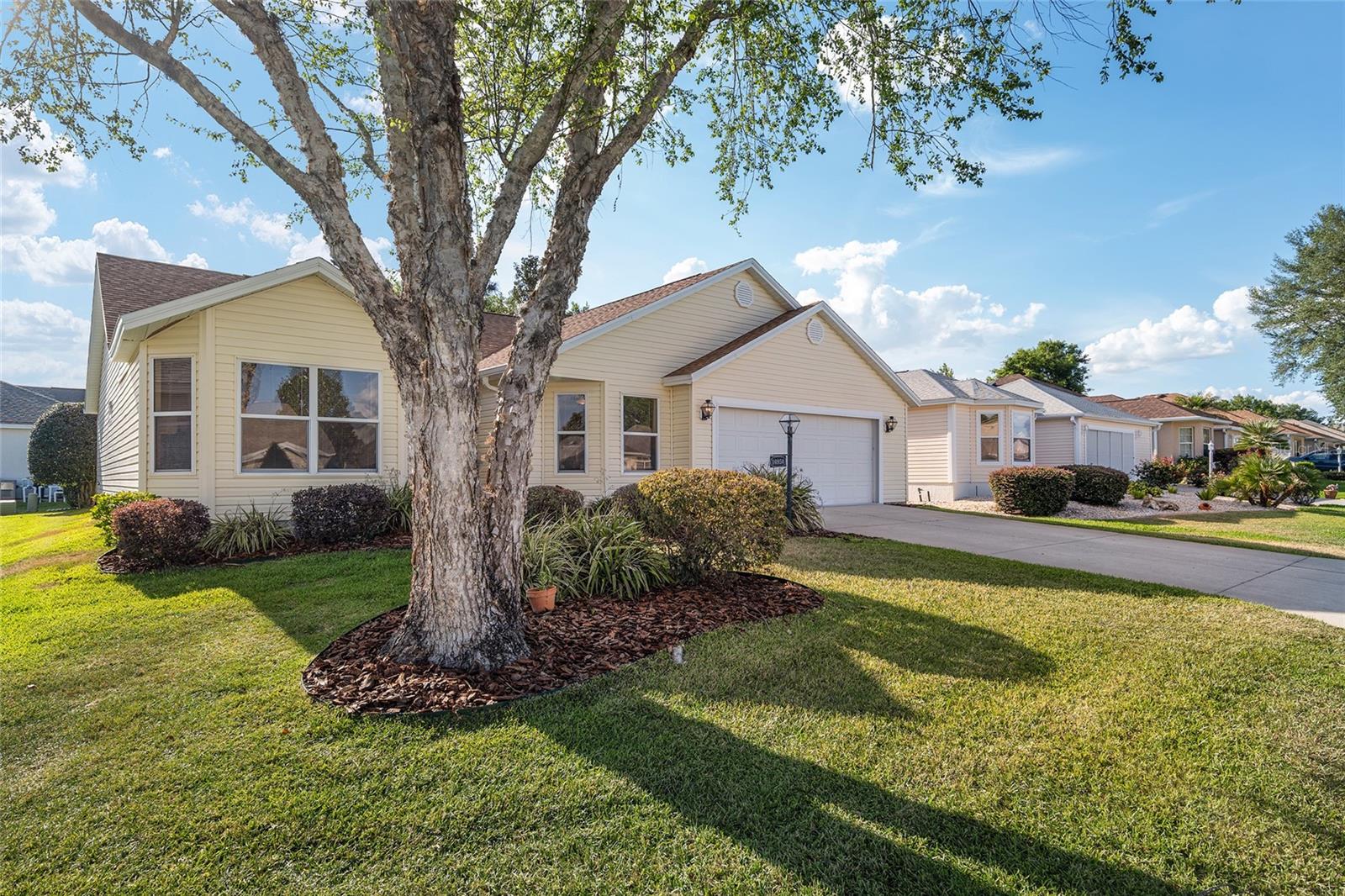 16950 SE 93RD CUTHBERT CIR
