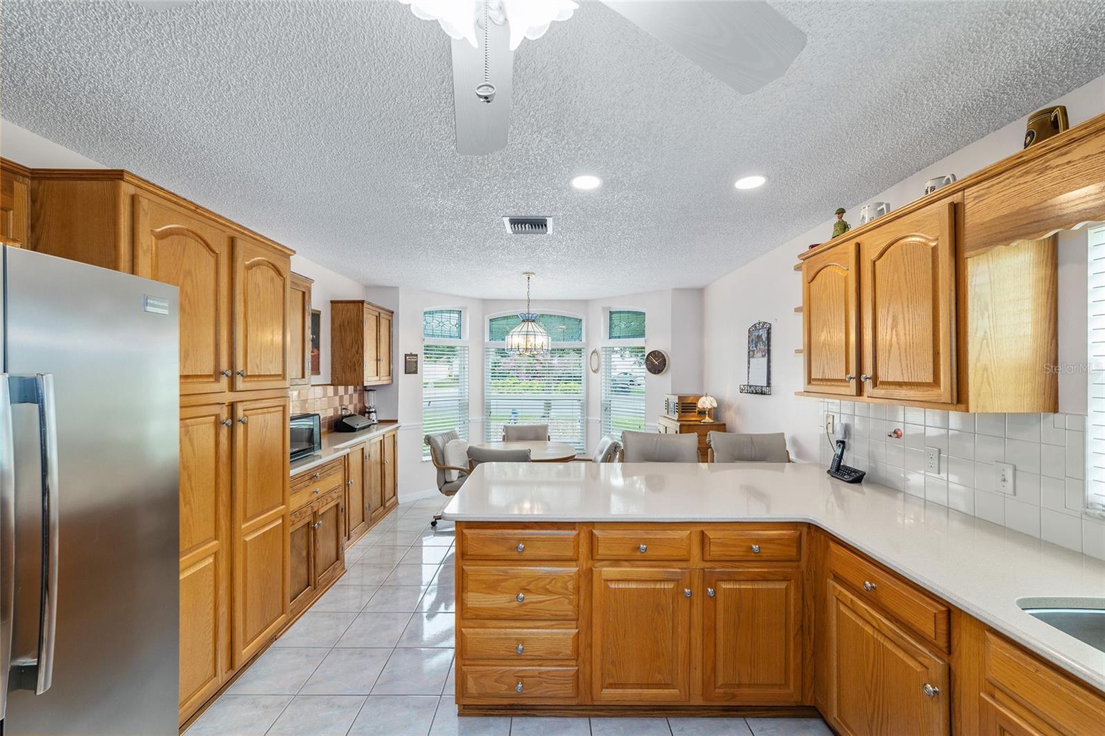 1301 EL LOBO WAY