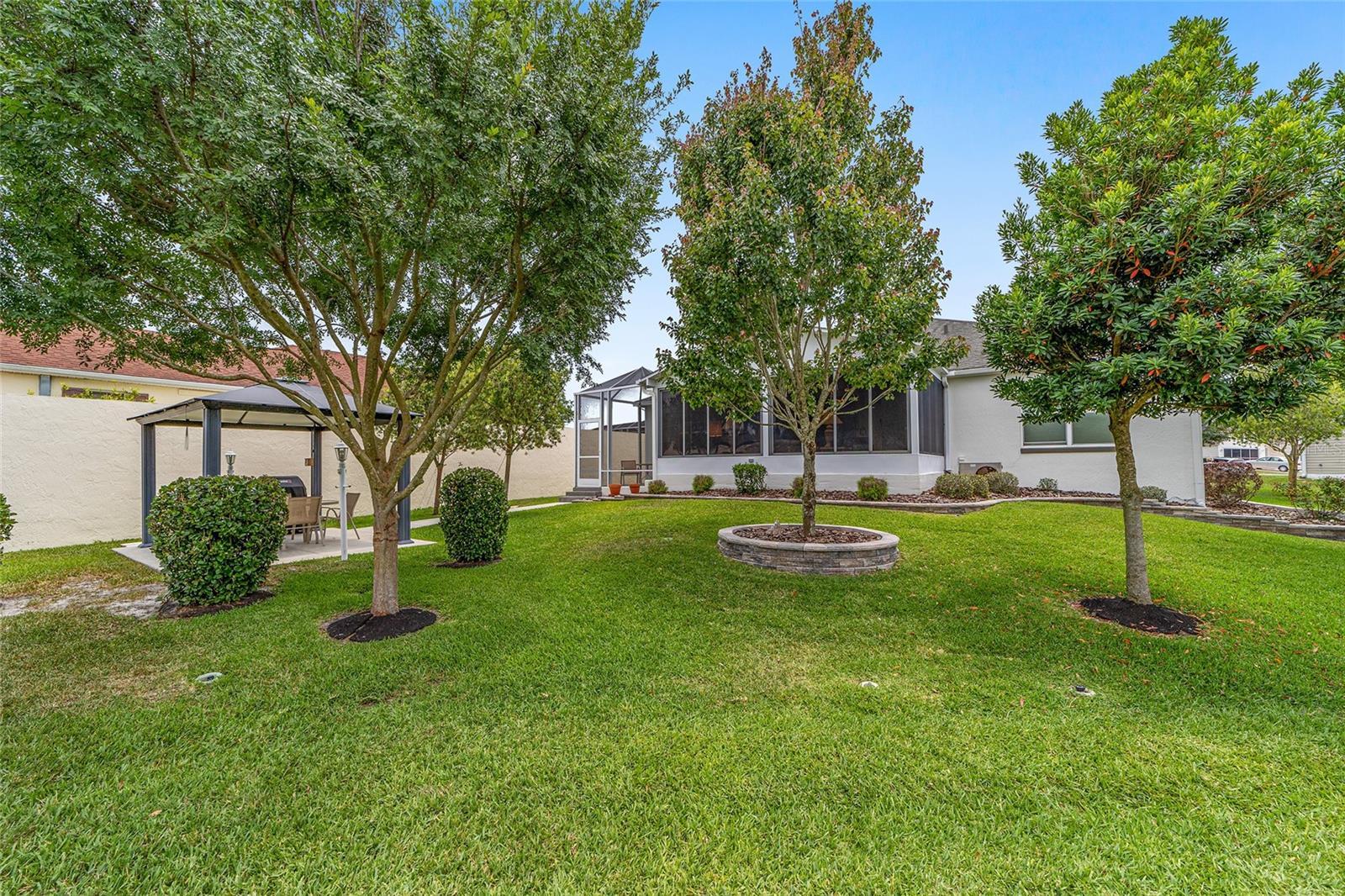 1301 EL LOBO WAY