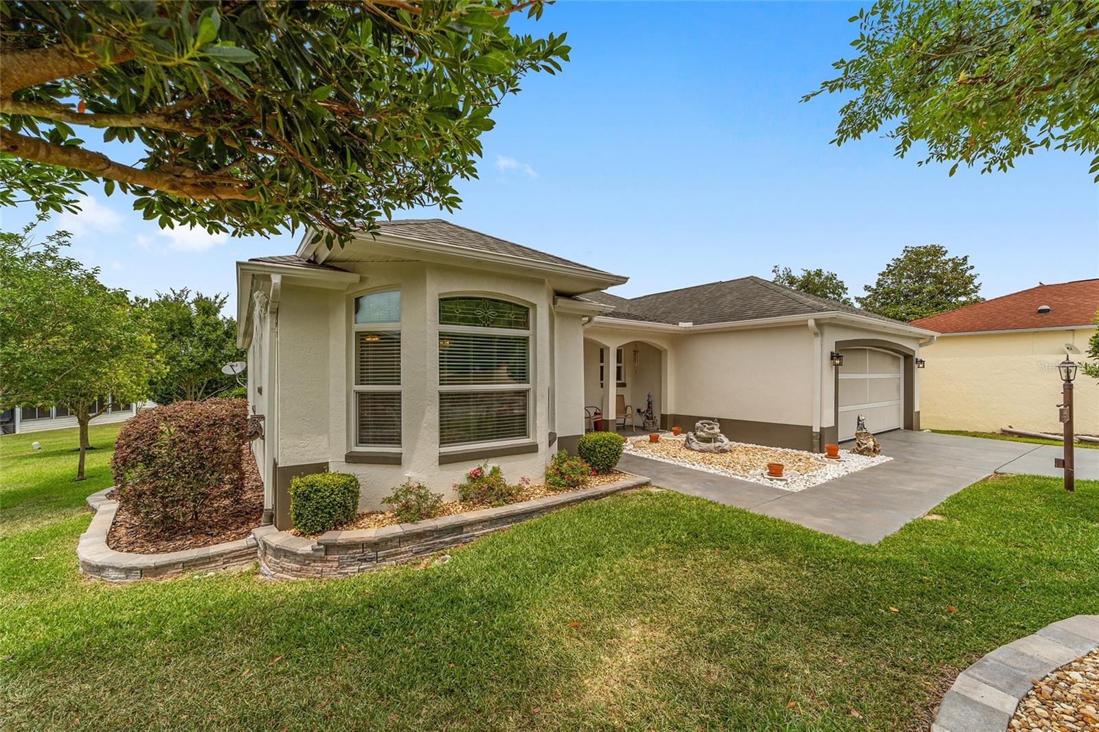 1301 EL LOBO WAY