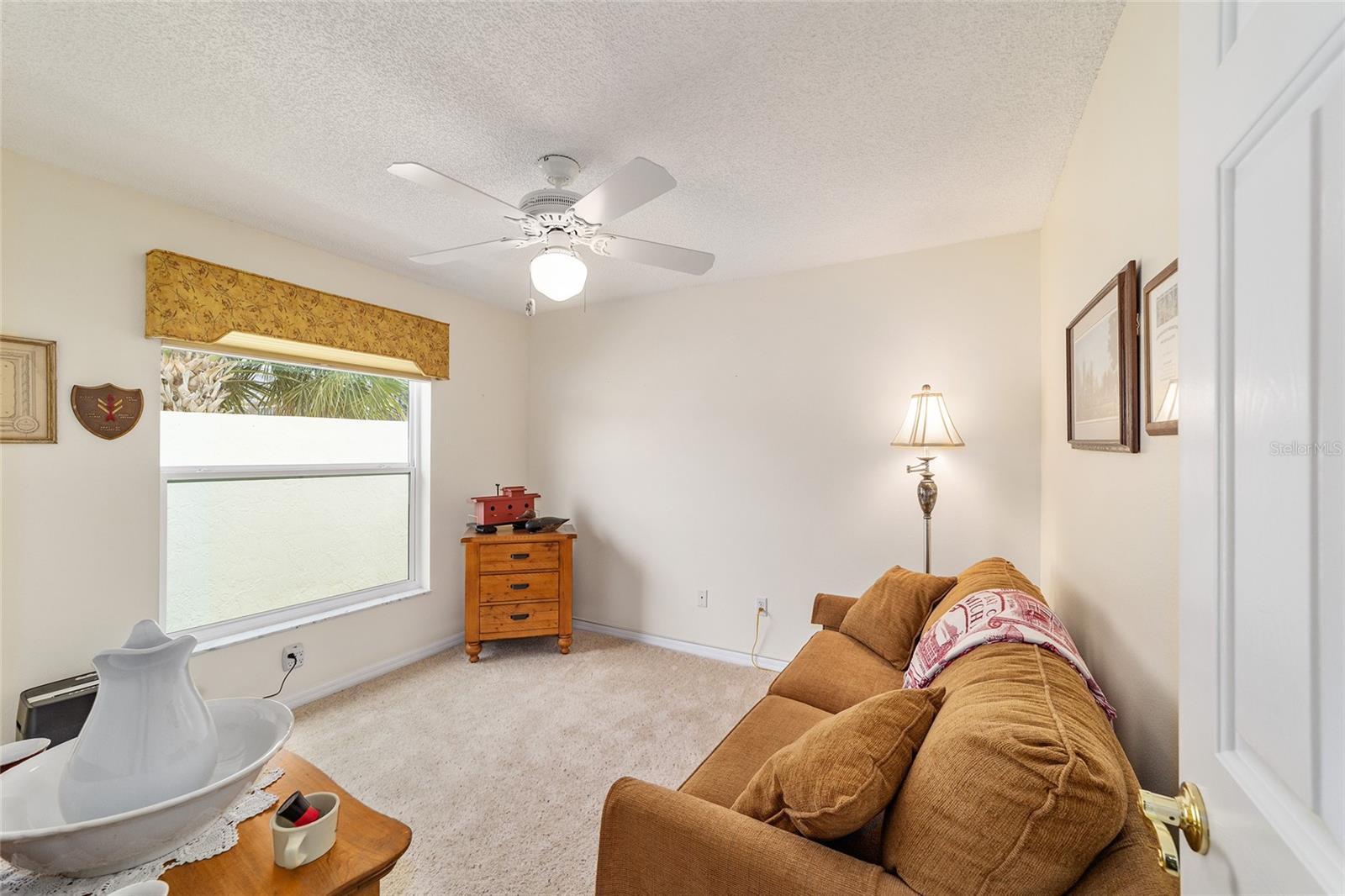 1301 EL LOBO WAY