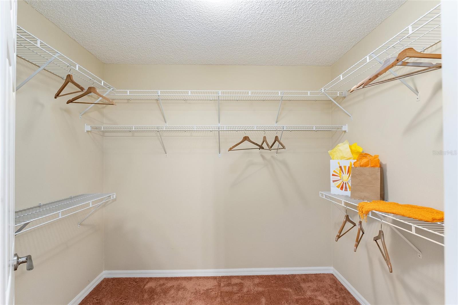 7024 SE 173RD ARLINGTON LOOP