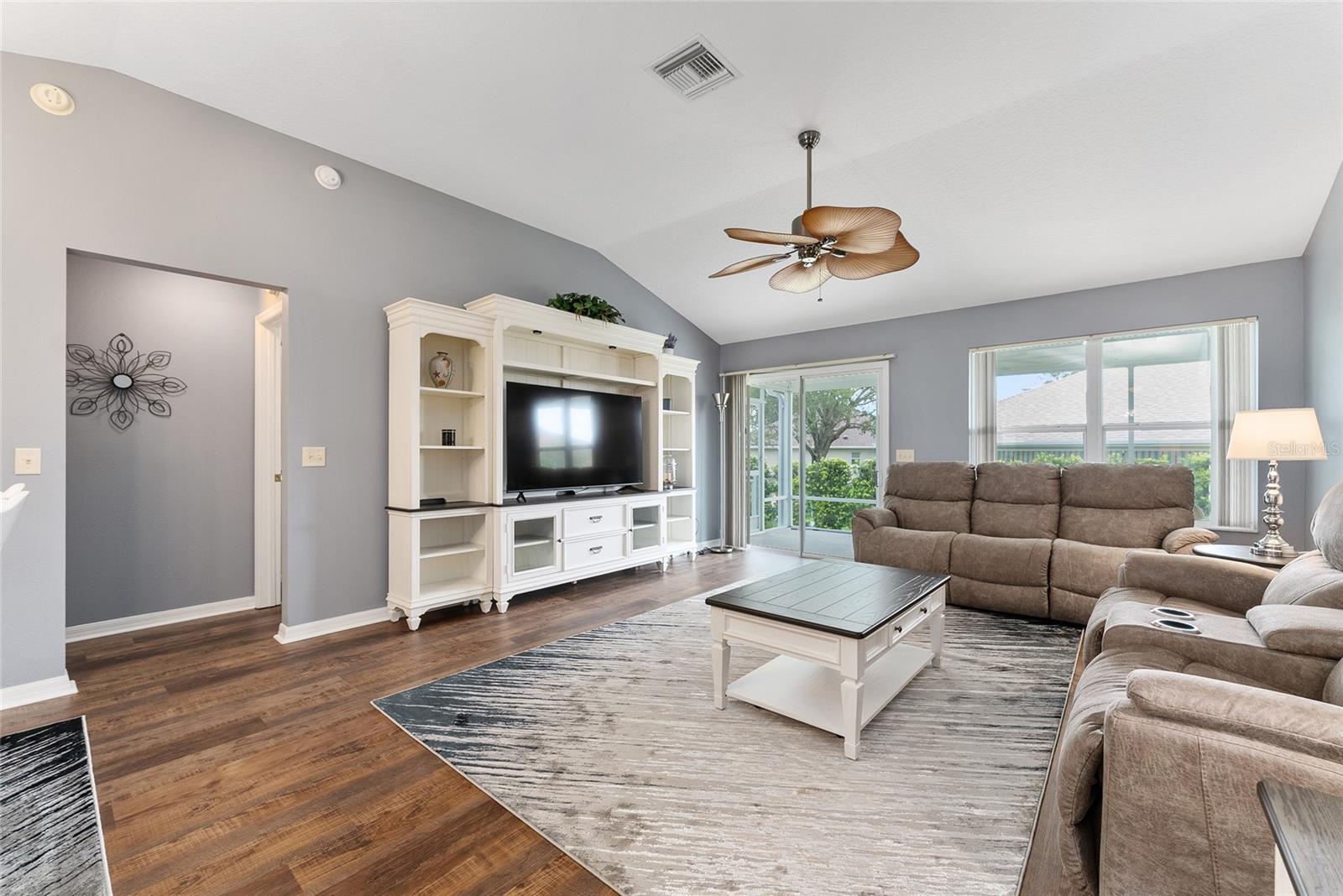 8281 SE 177TH WINTERTHUR LOOP