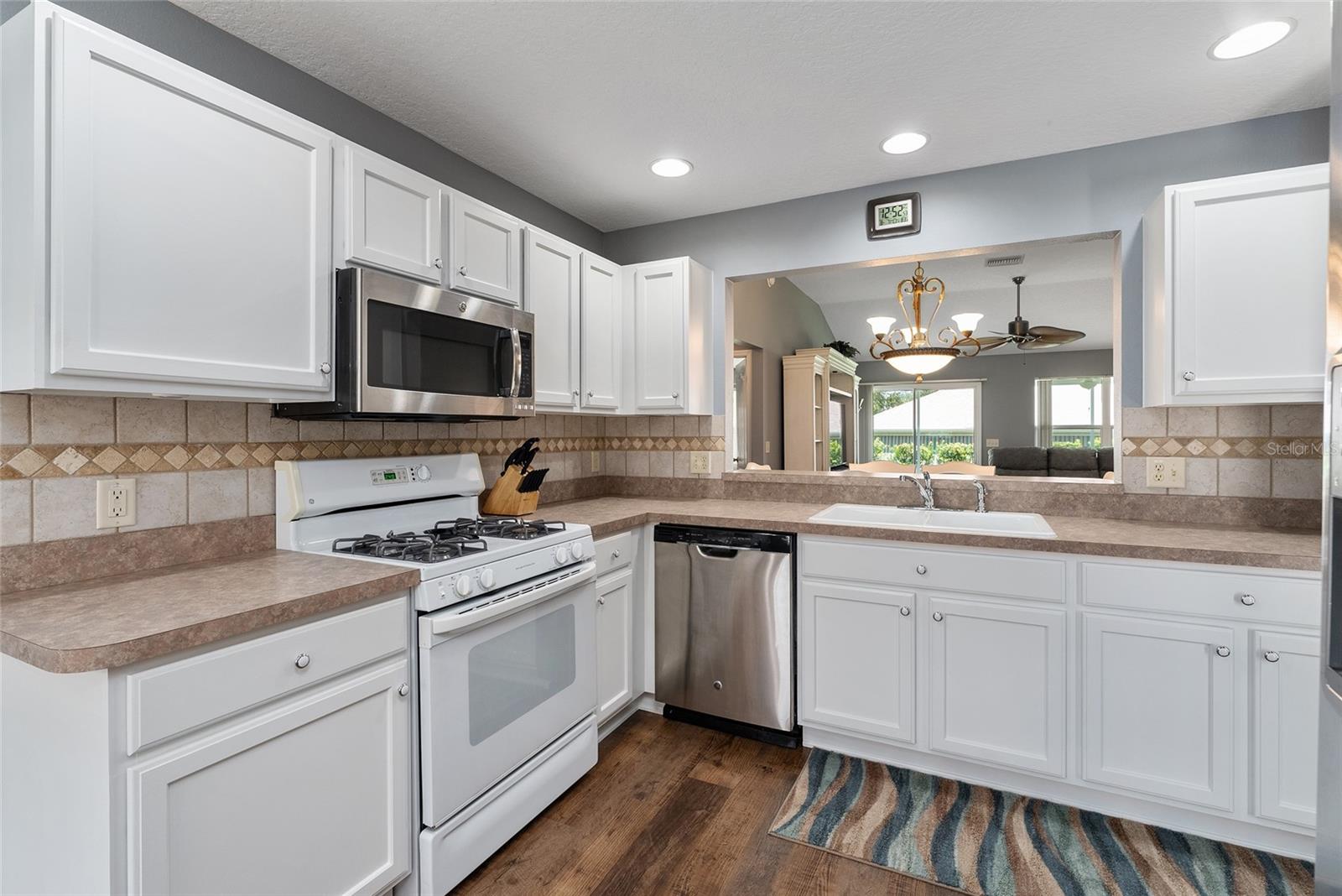 8281 SE 177TH WINTERTHUR LOOP