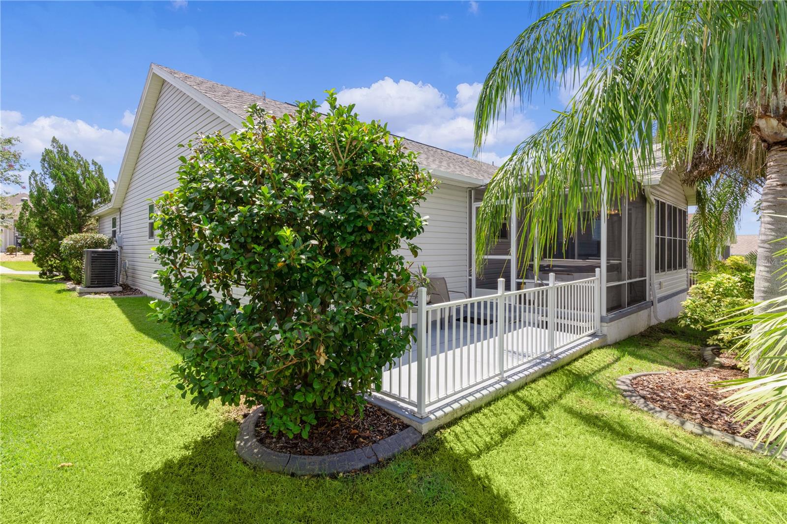 2256 QUINCY CT