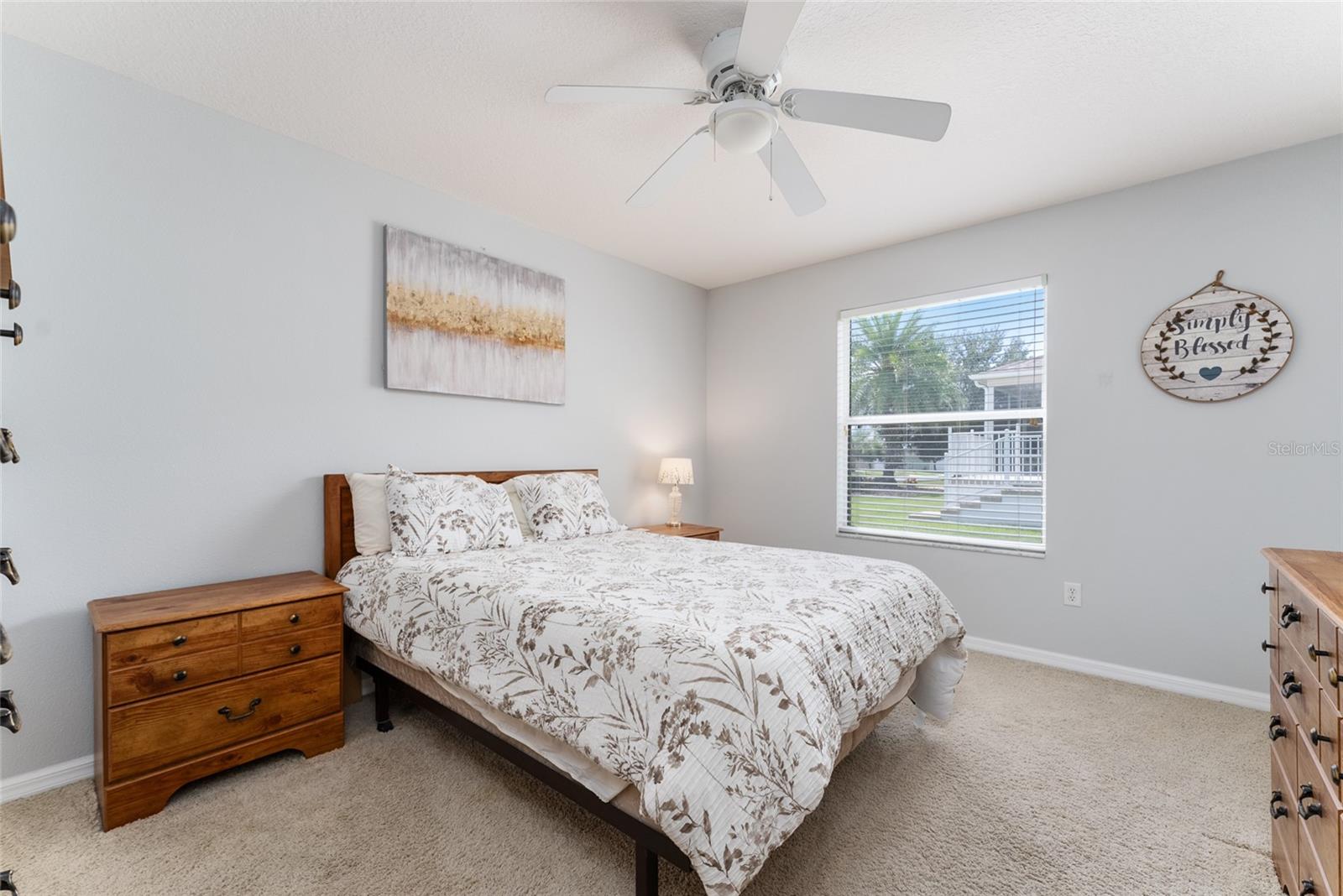 438 MEDFORD PL