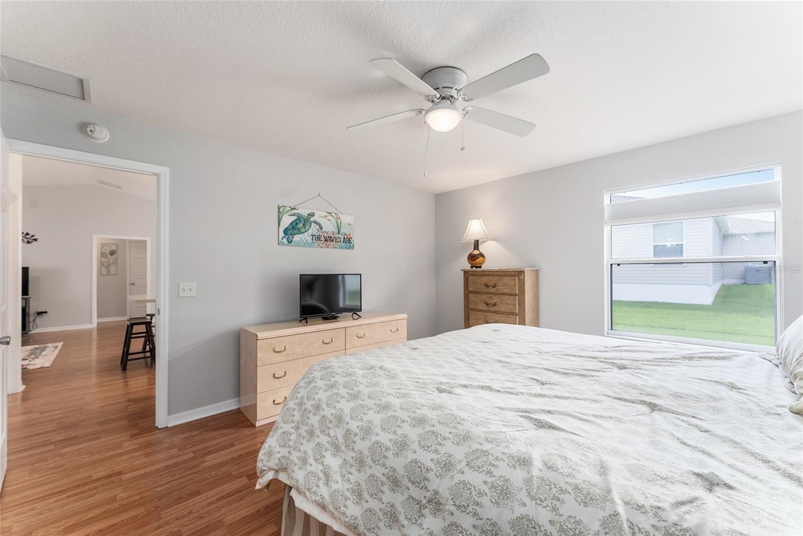 438 MEDFORD PL