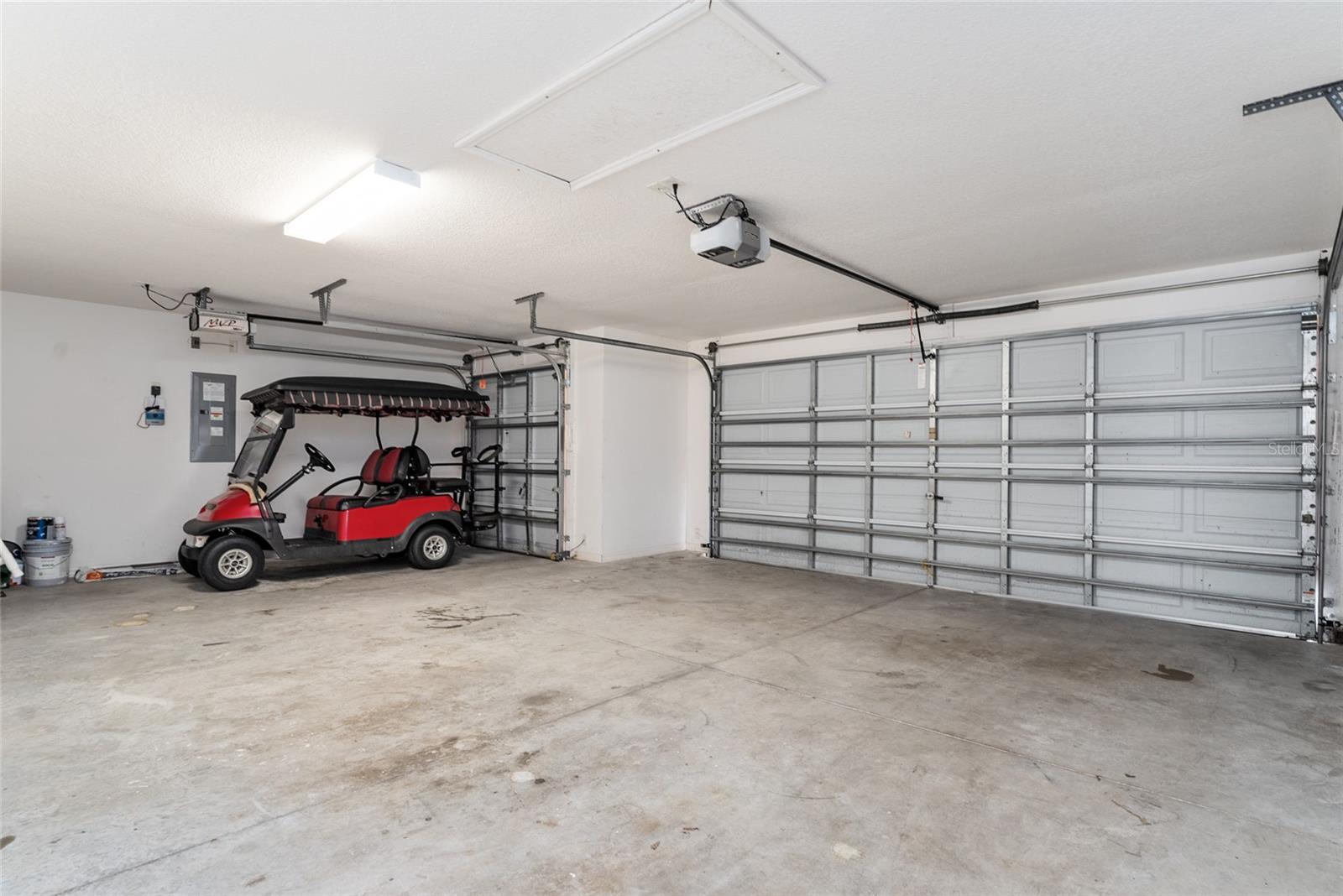 438 MEDFORD PL