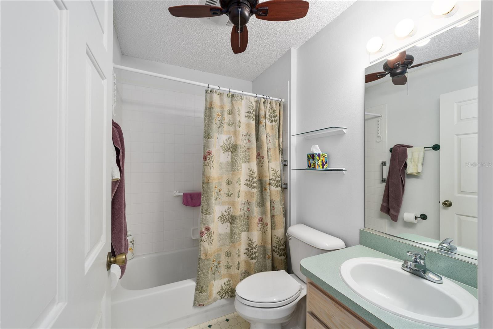 607 SAN MARINO DR