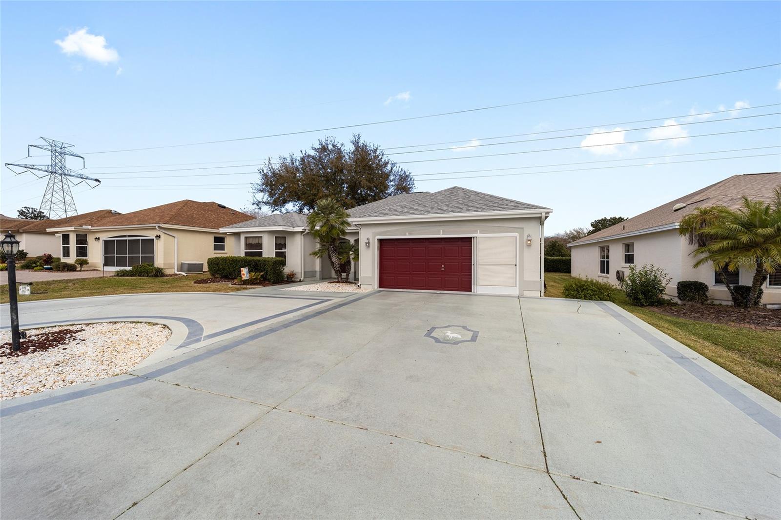607 SAN MARINO DR