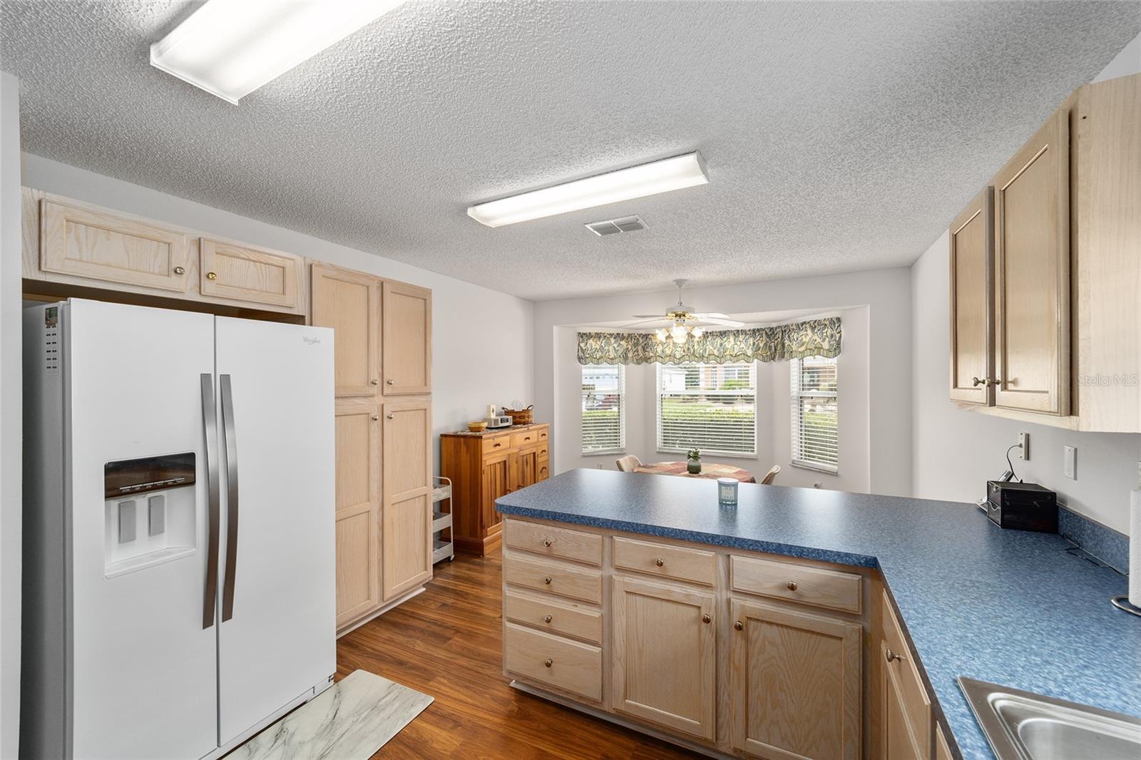 607 SAN MARINO DR
