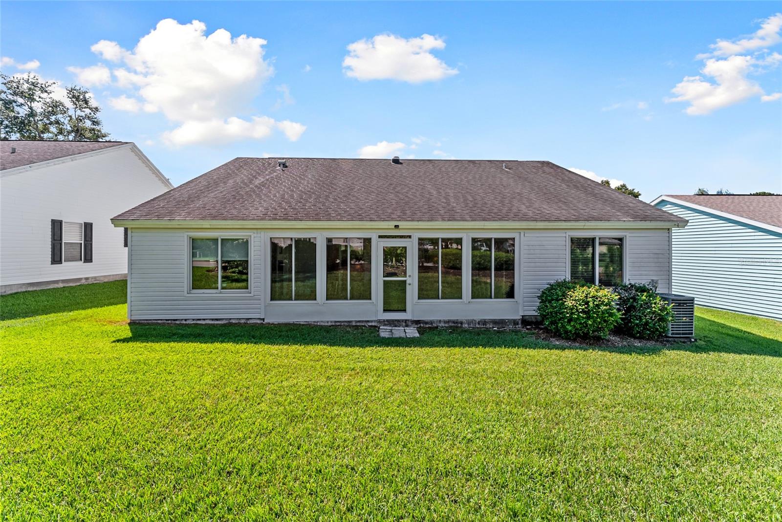 1107 SAN REMO LN