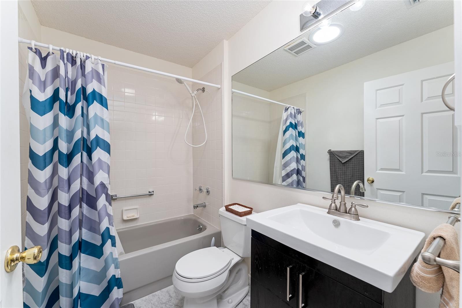 1107 SAN REMO LN