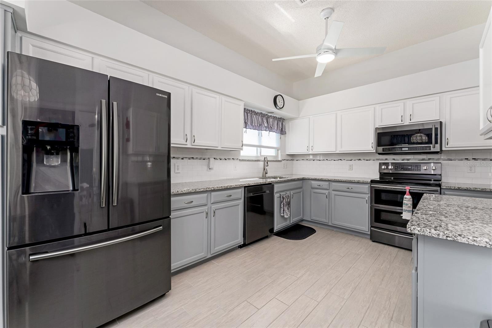 1107 SAN REMO LN
