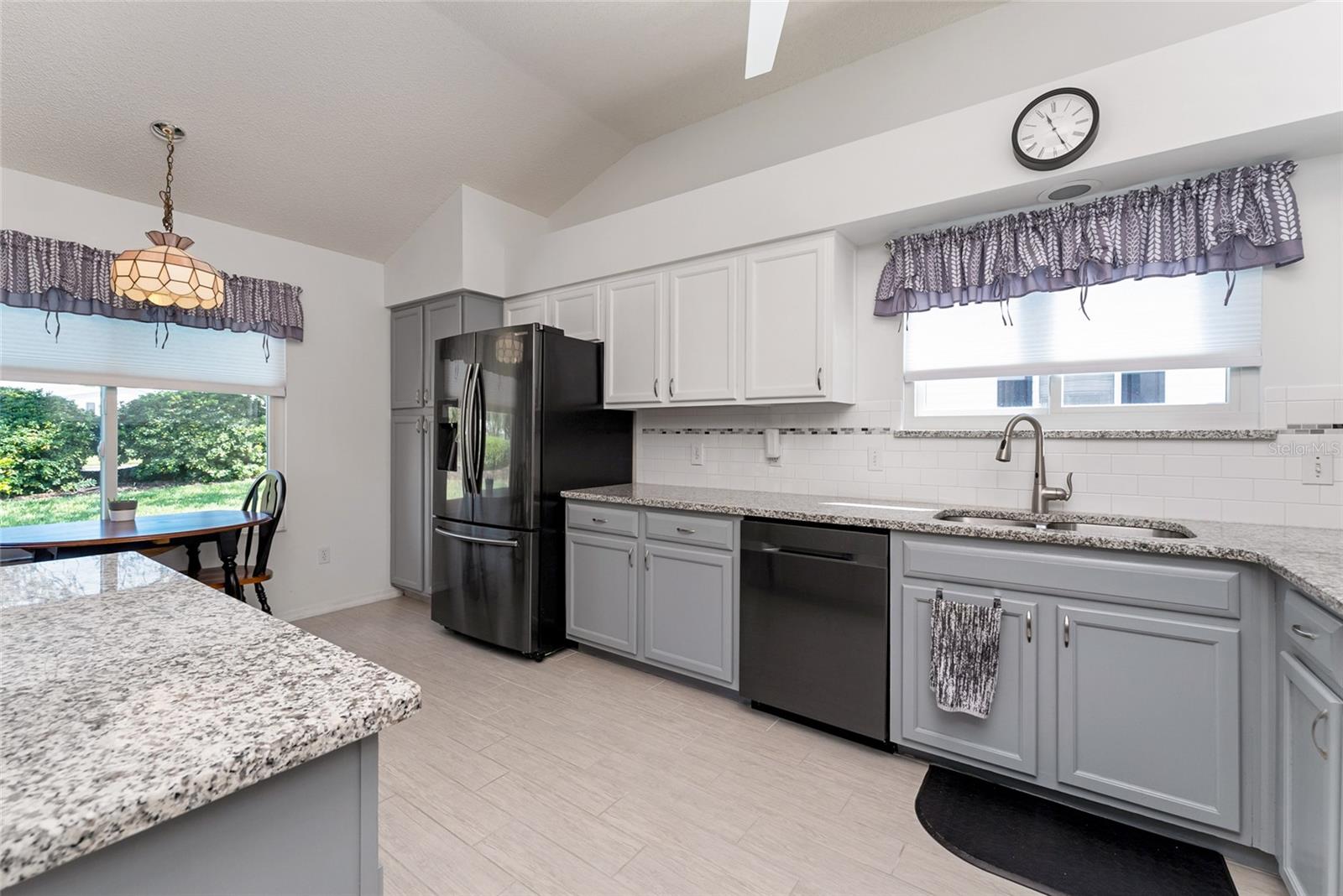 1107 SAN REMO LN