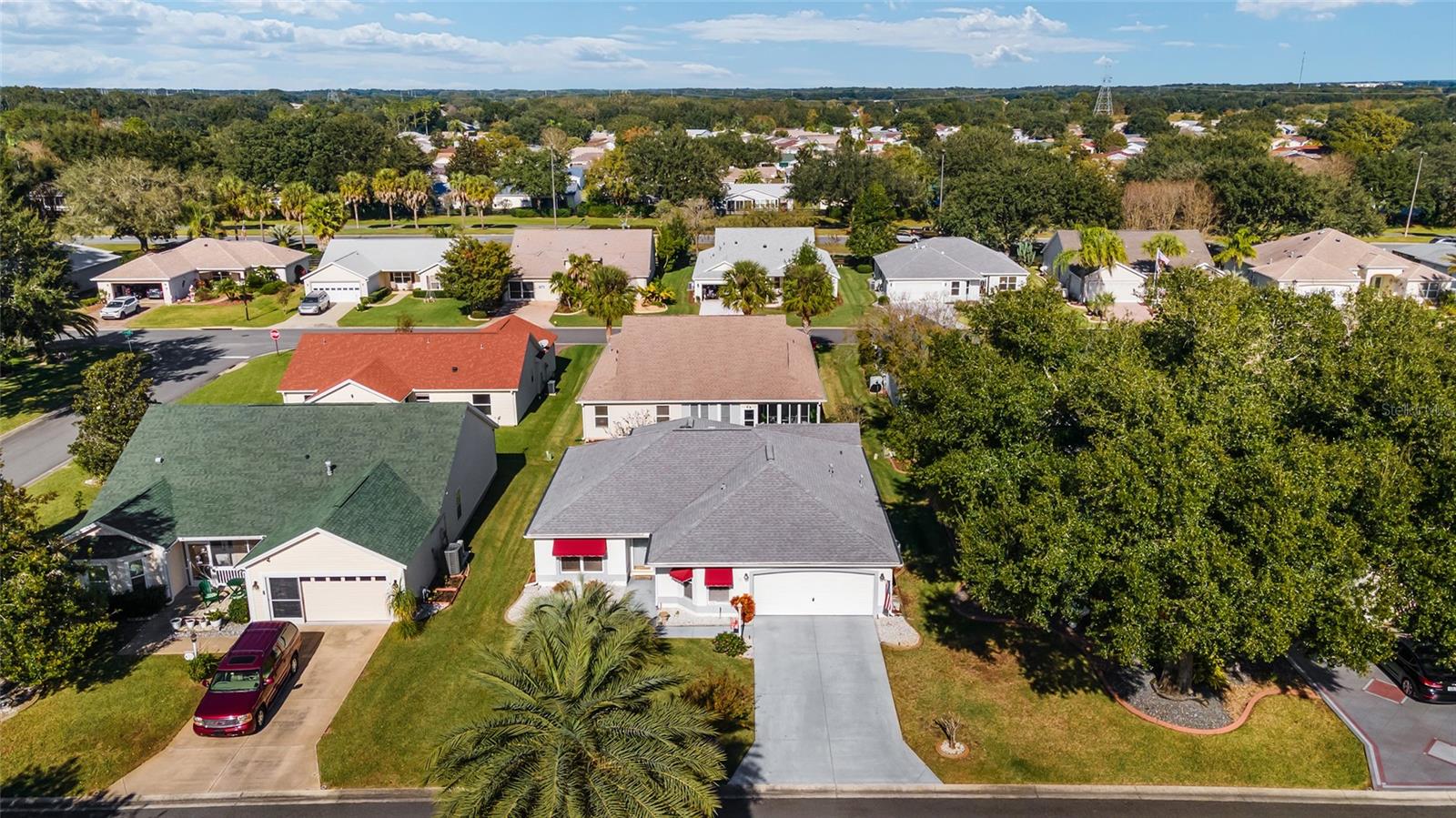 2715 LA POSADA DR