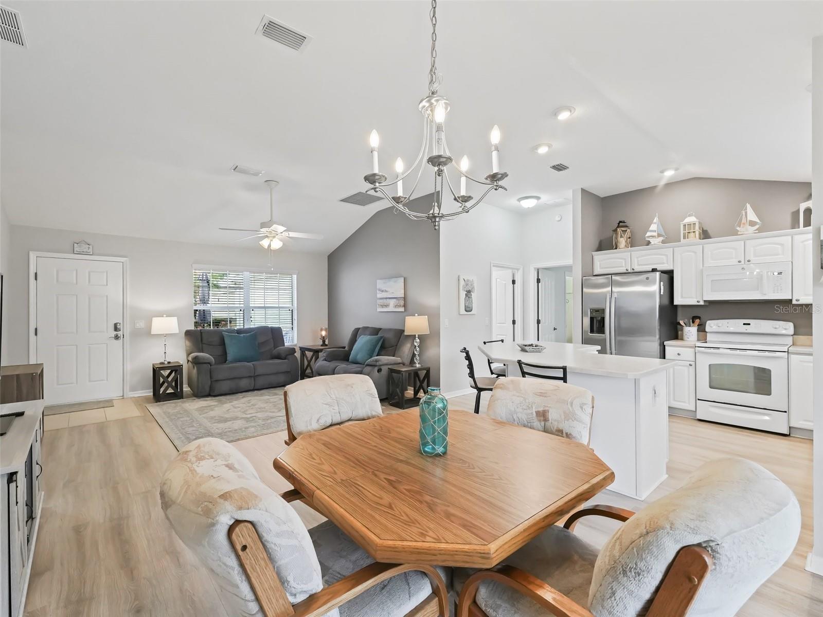 2477 SAFFRON LN