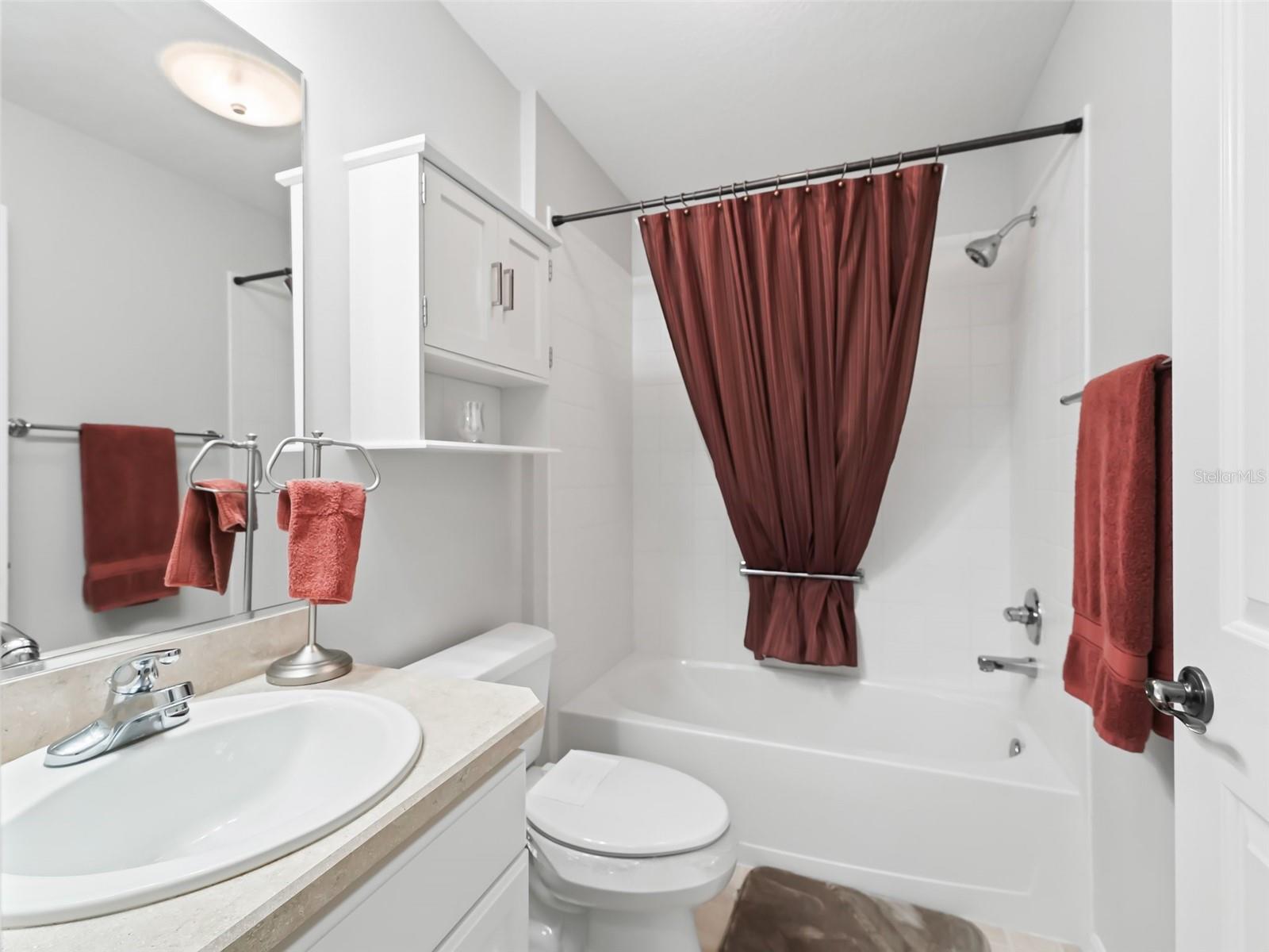2477 SAFFRON LN