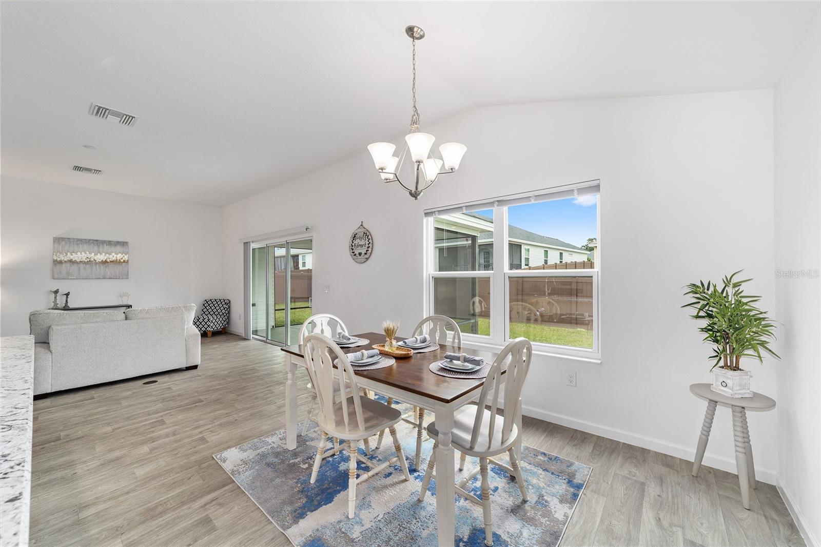 11279 STEWART LOOP