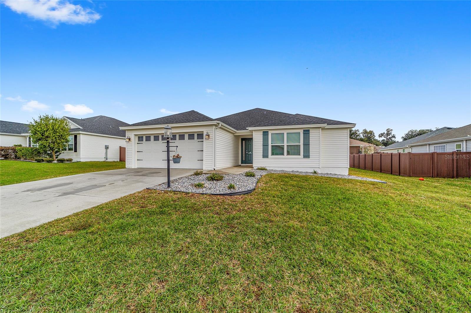 11279 STEWART LOOP