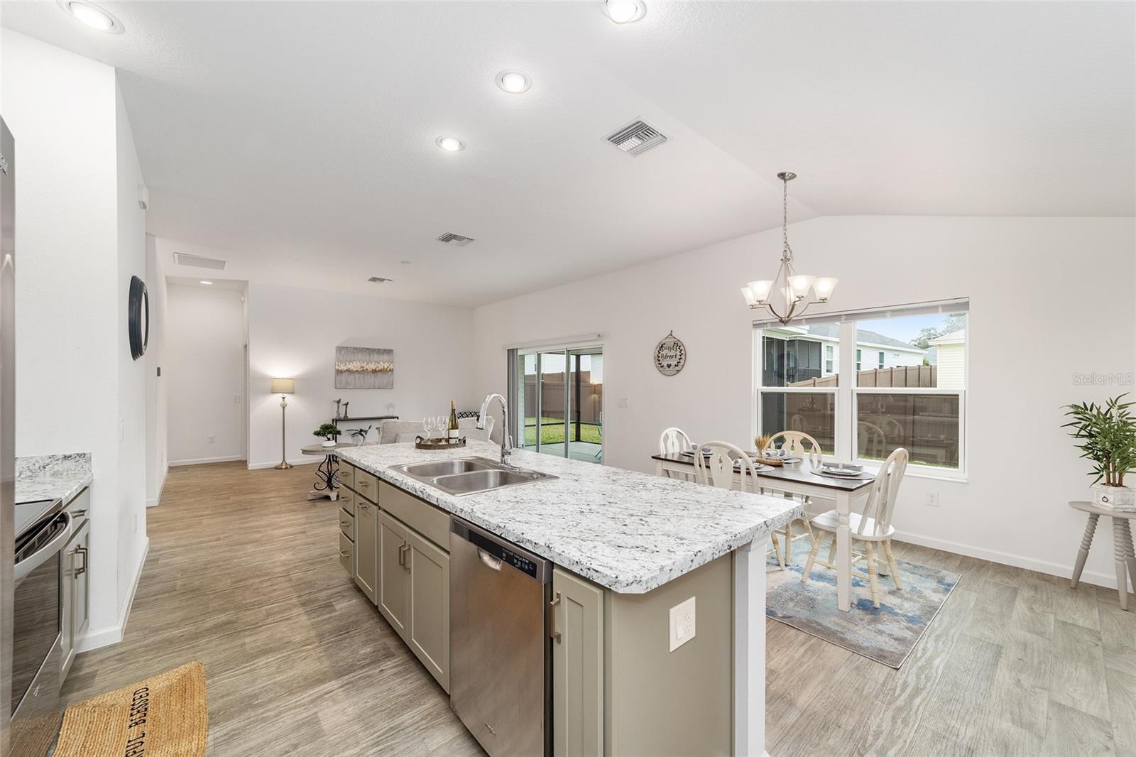 11279 STEWART LOOP