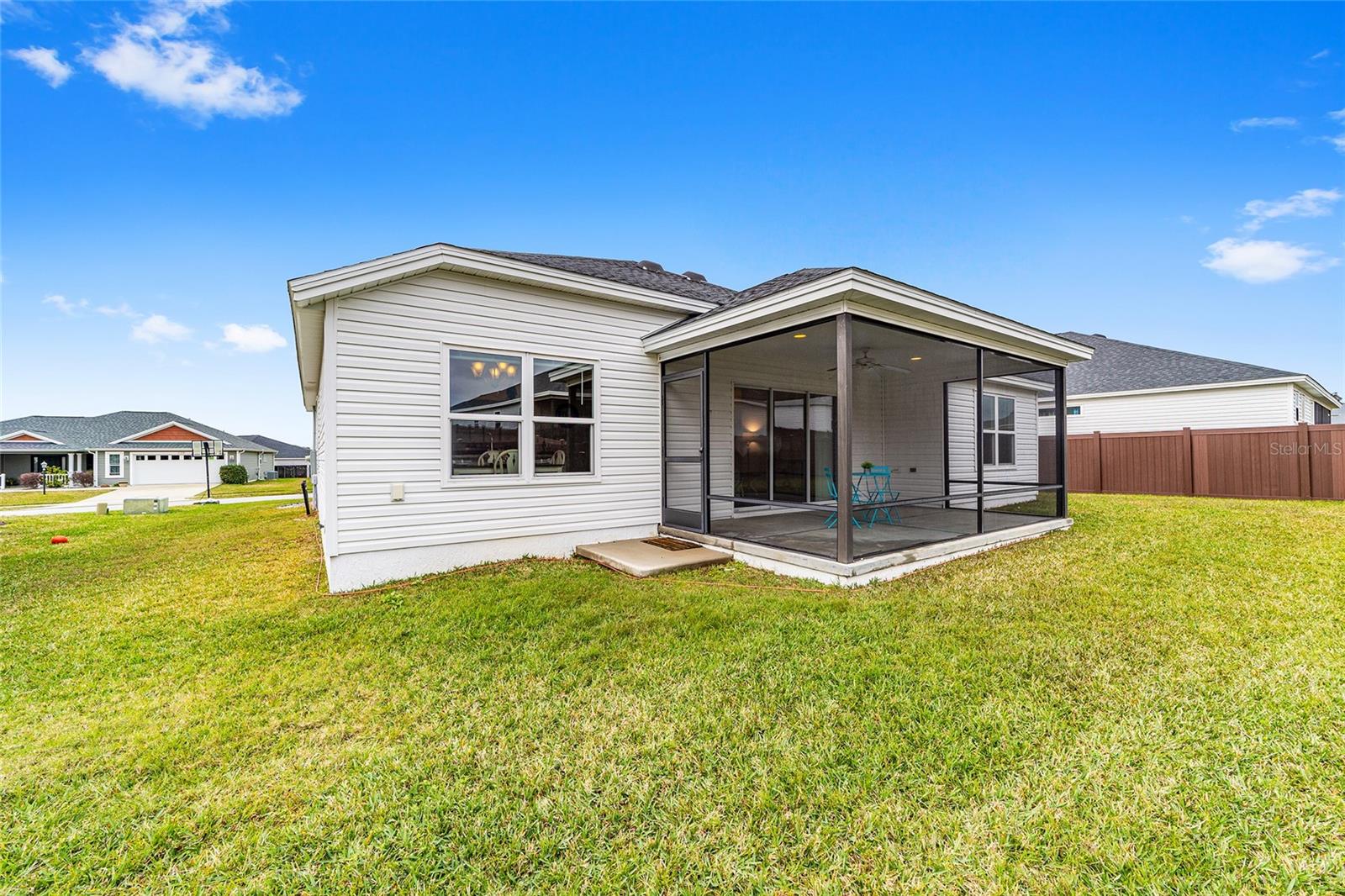 11279 STEWART LOOP