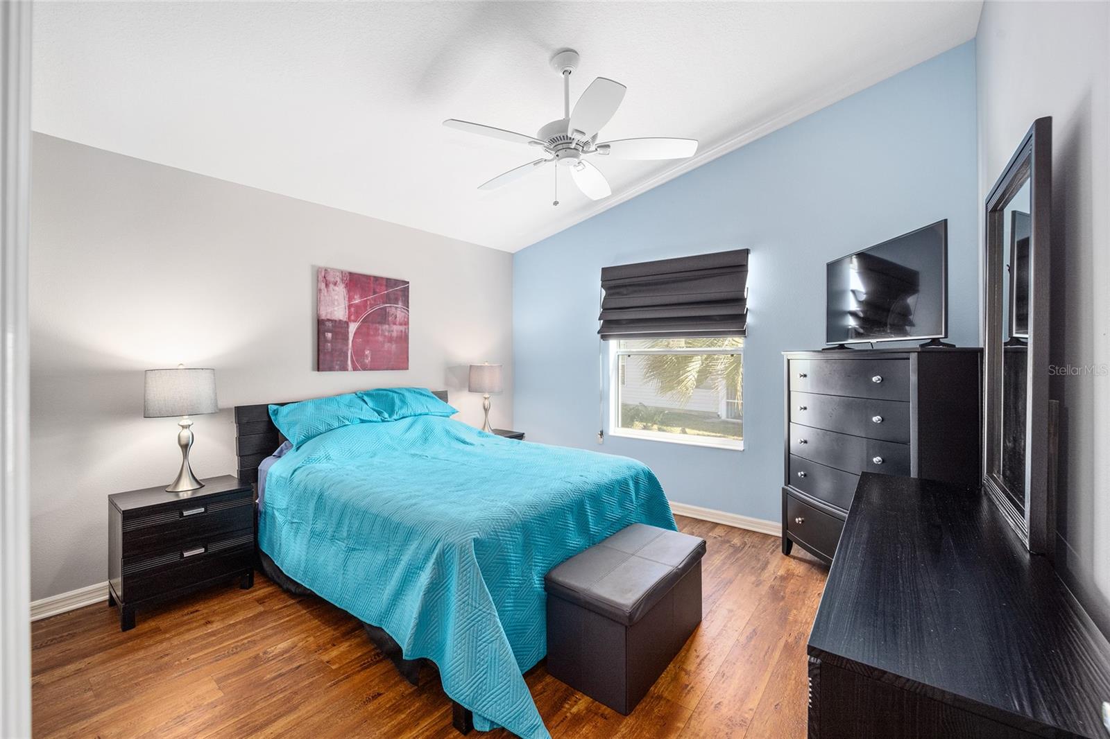 2633 FENHOLLOWAY LN