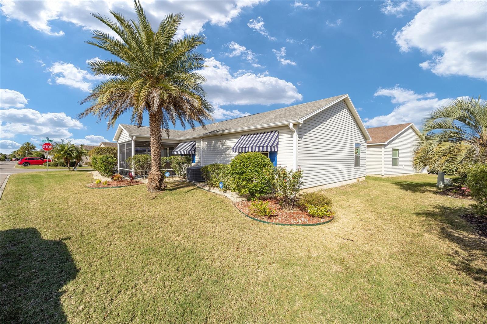 2633 FENHOLLOWAY LN