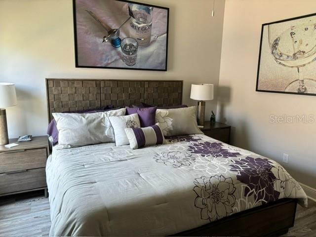 2729 PERSIMMON LOOP