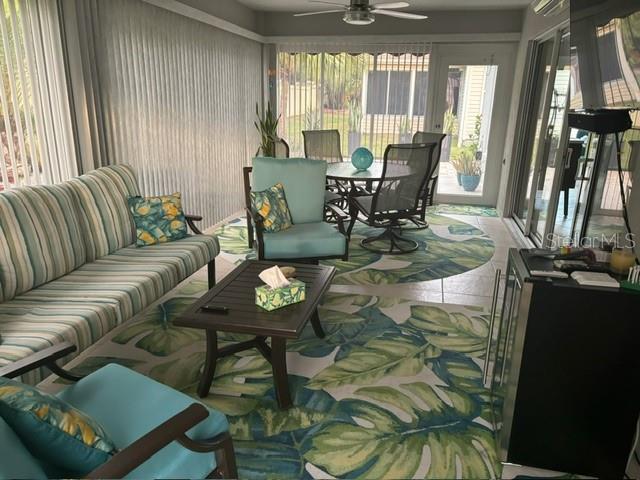 2729 PERSIMMON LOOP