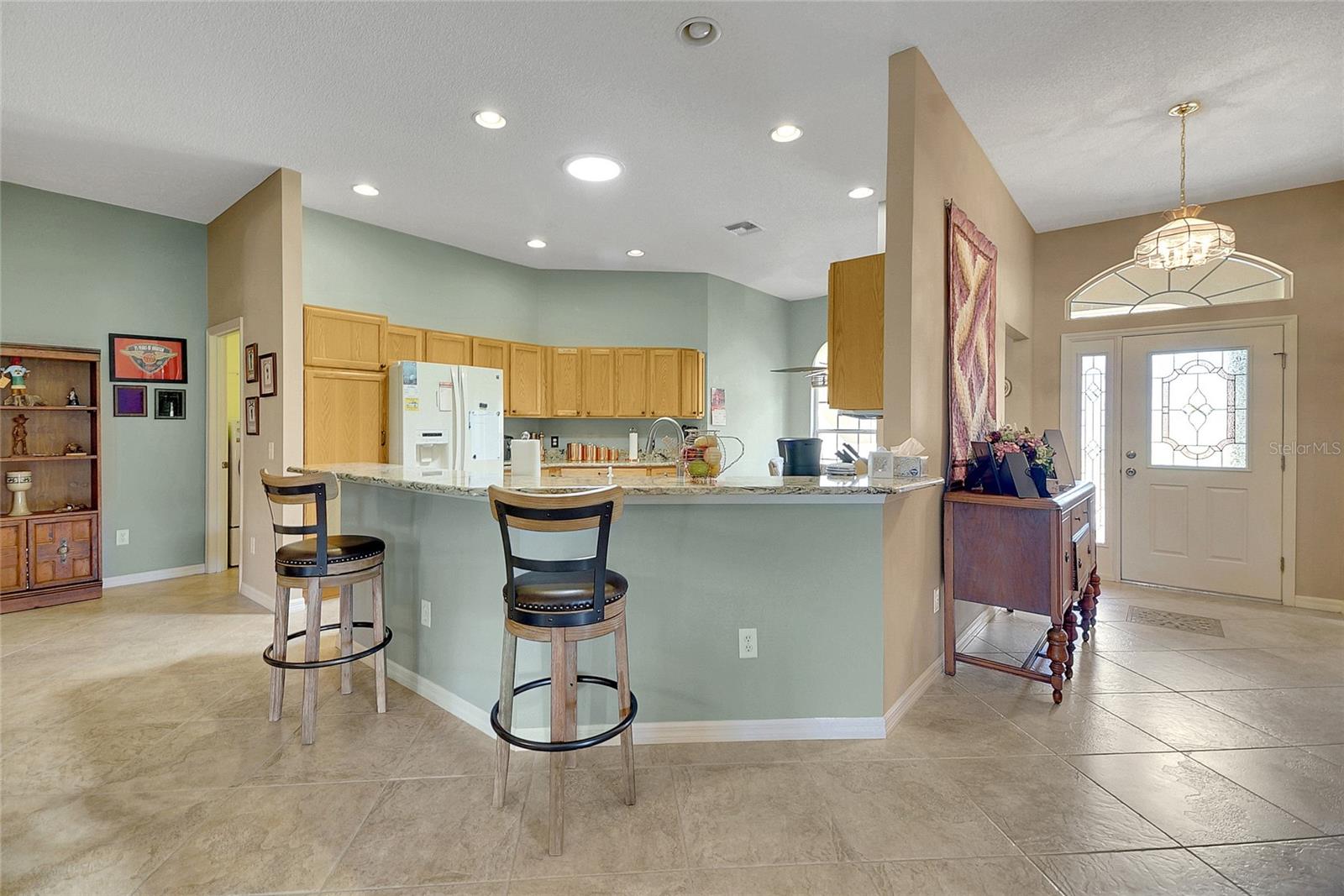2127 BARBOSA CT