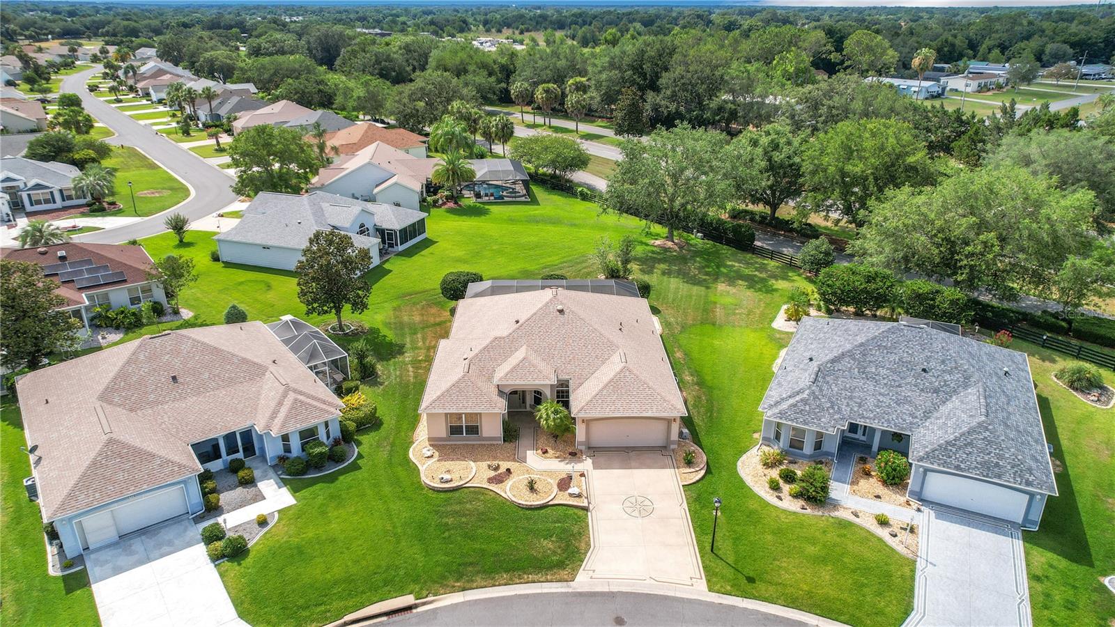 2127 BARBOSA CT