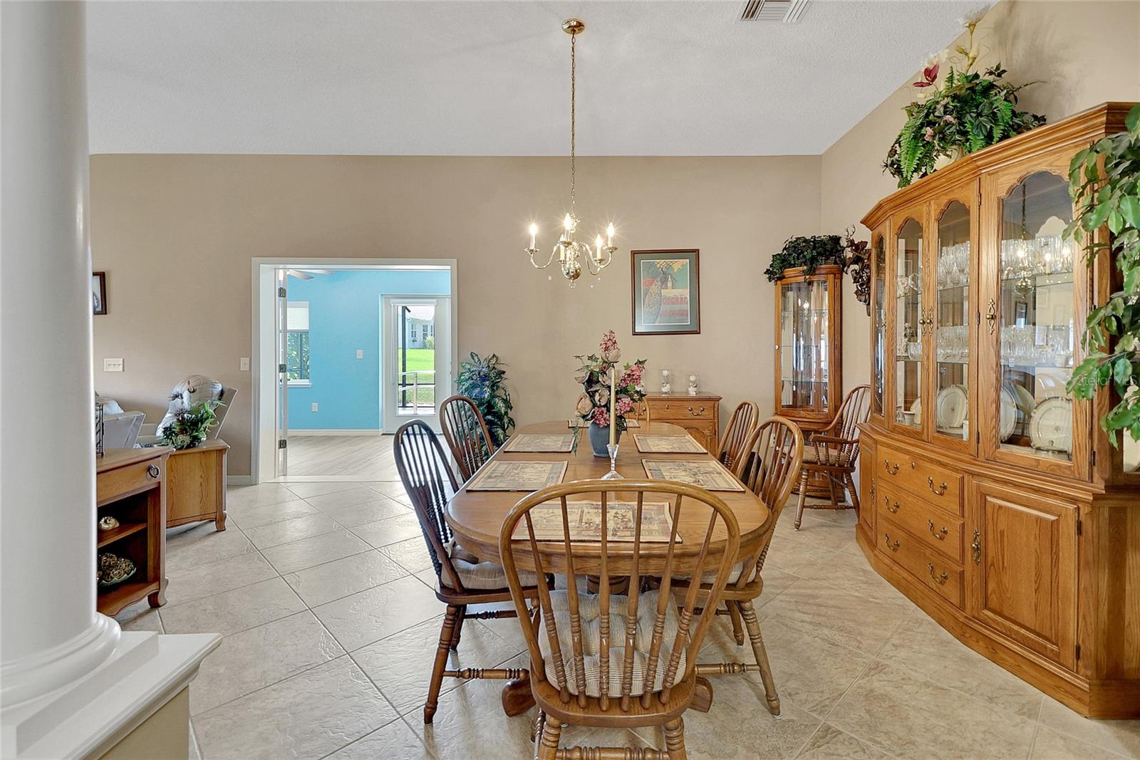 2127 BARBOSA CT